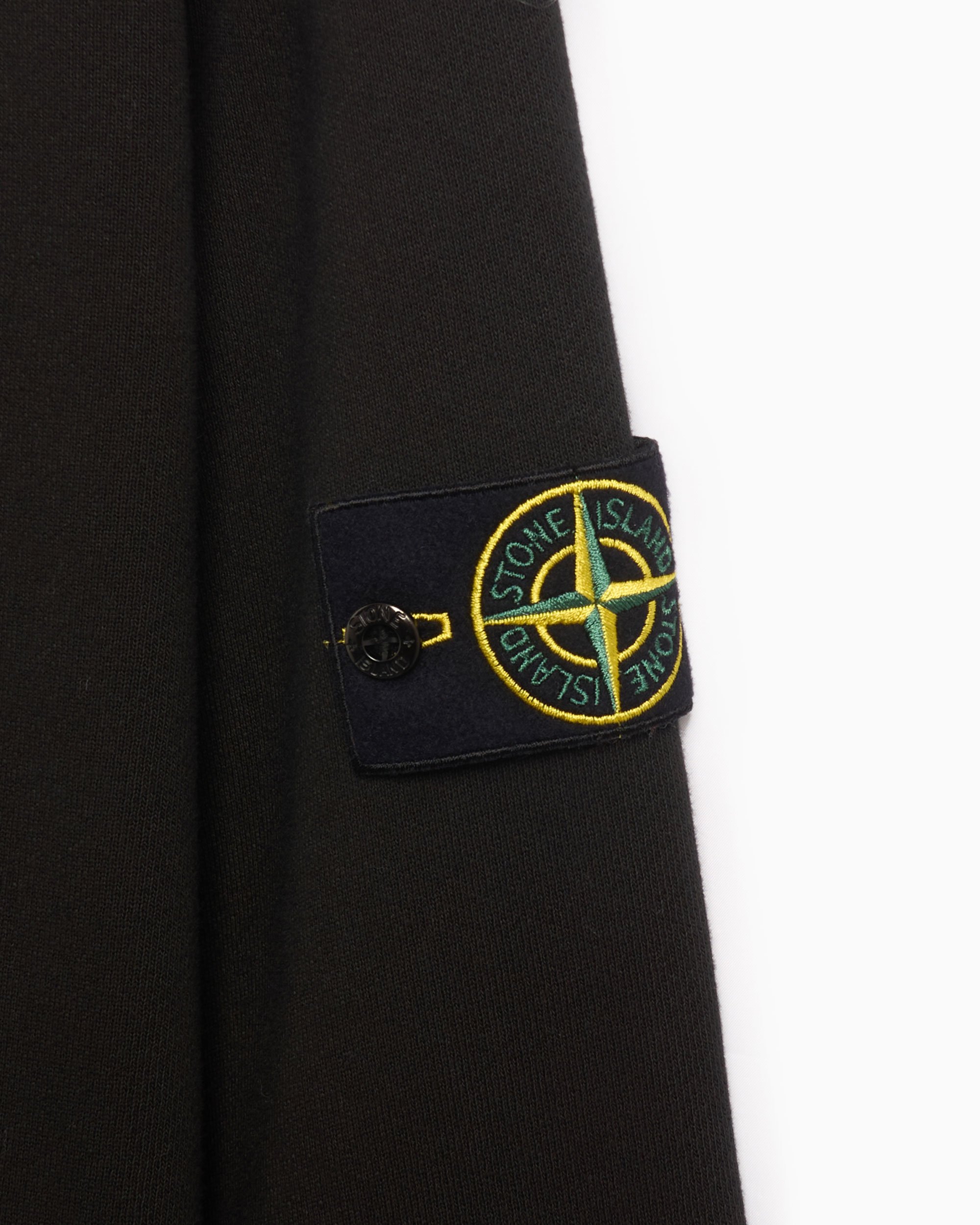 Stone Island Men s Sweatshirt Black 811561241 V0129 FOOTDISTRICT