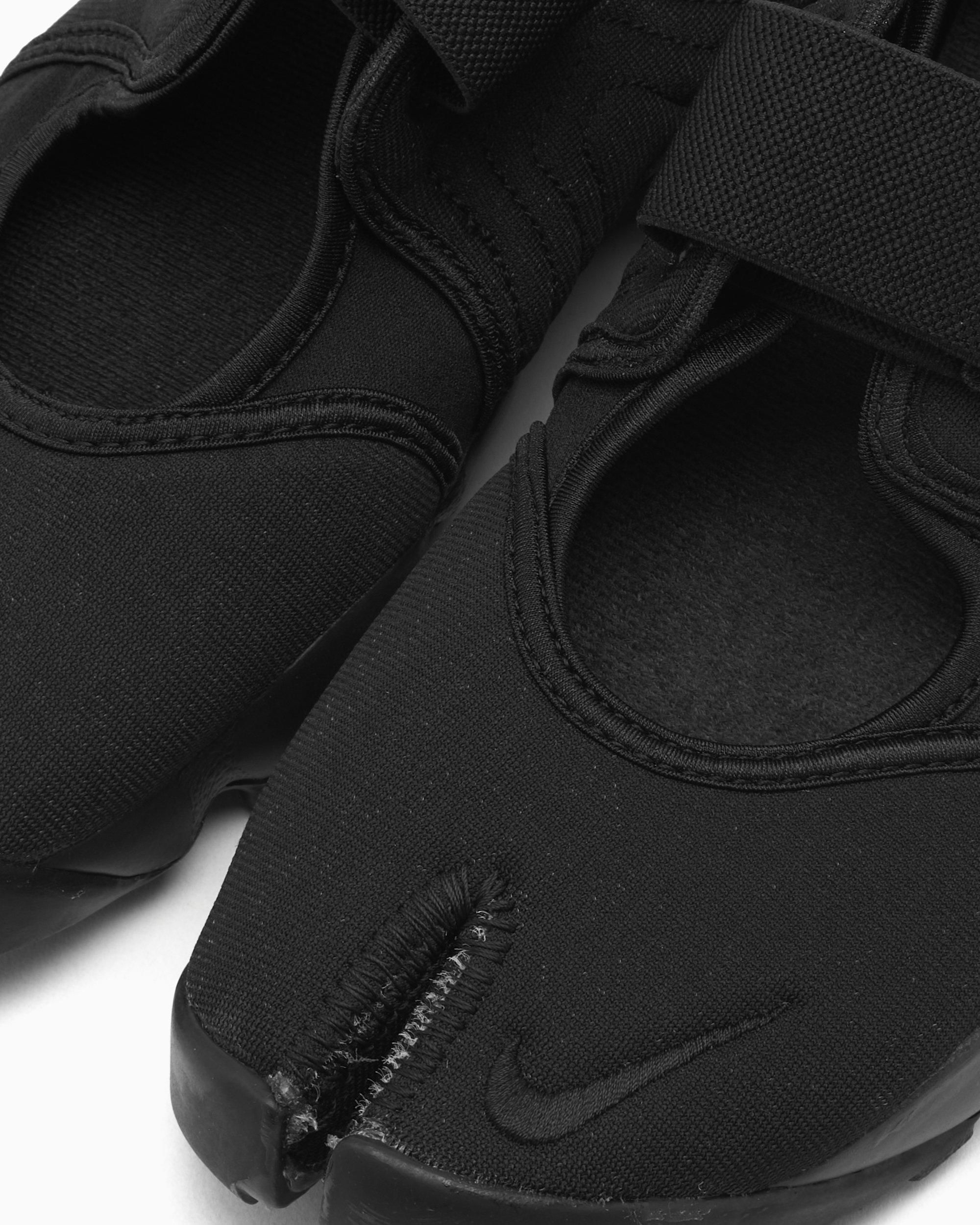 Nike rift black top
