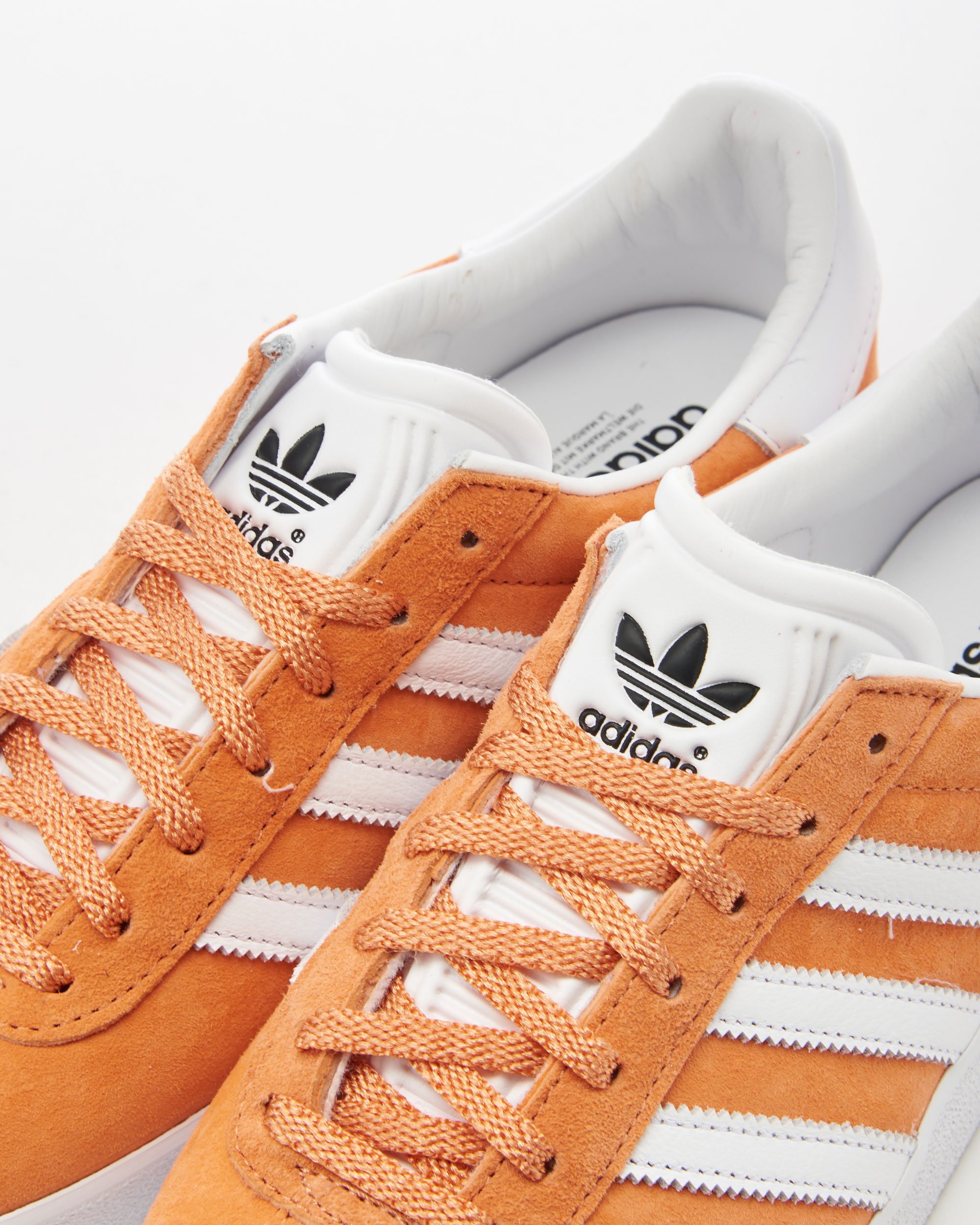 Adidas gazelle naranjas store