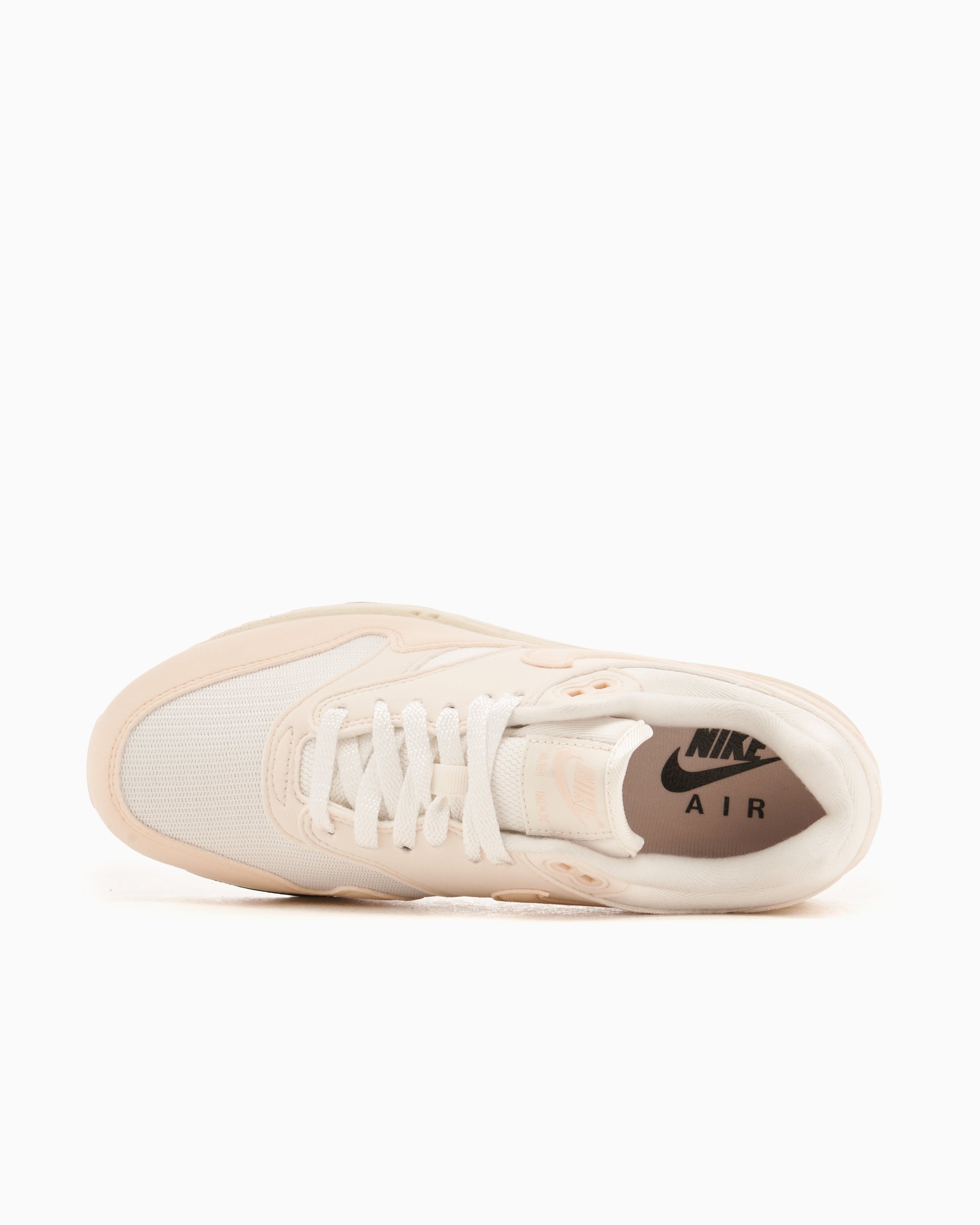 Nike women's air max 1 jp leather sneakers clearance