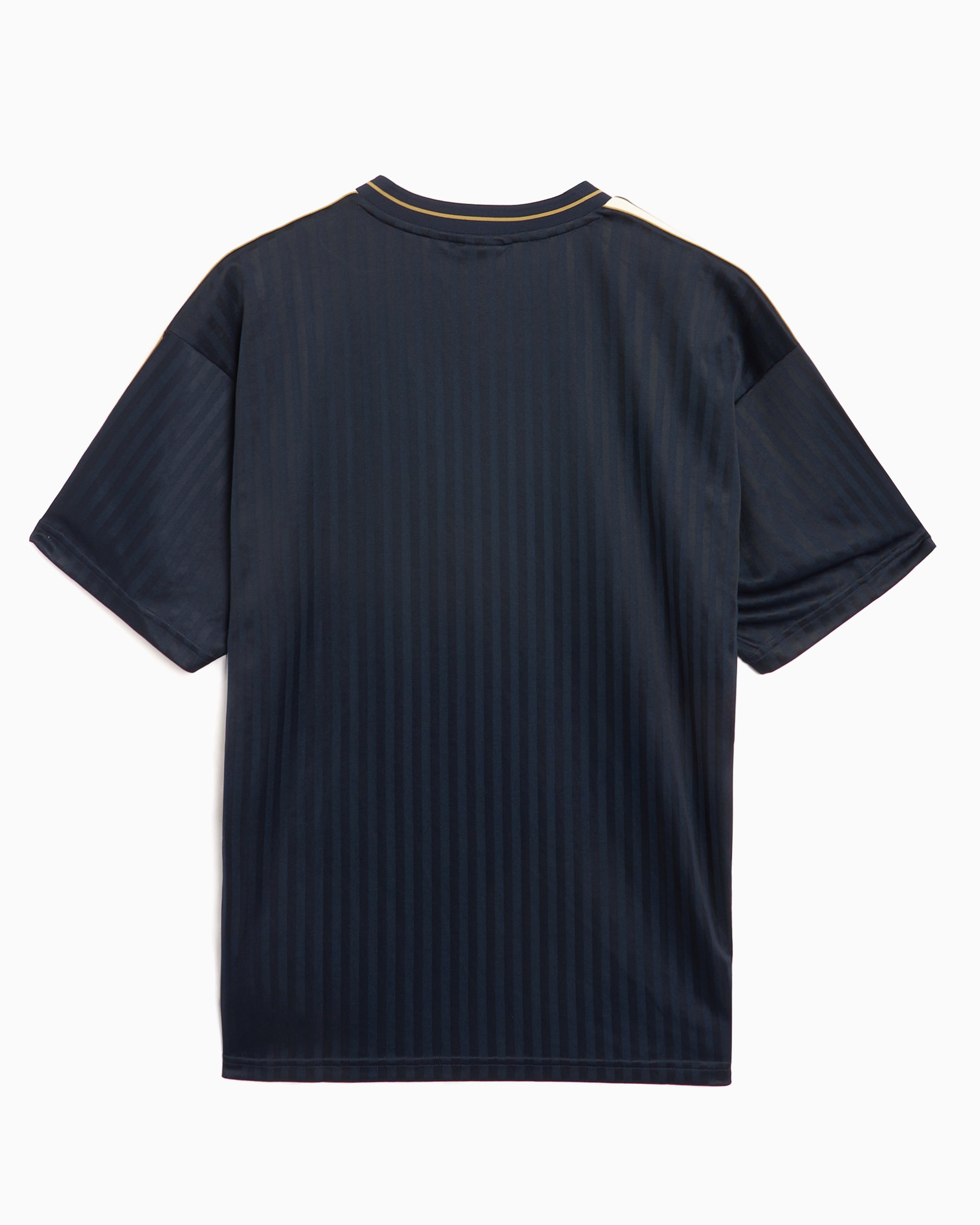 adidas Juventus Tシャツ 45fdcce5d2b1.jpg?width=3840&