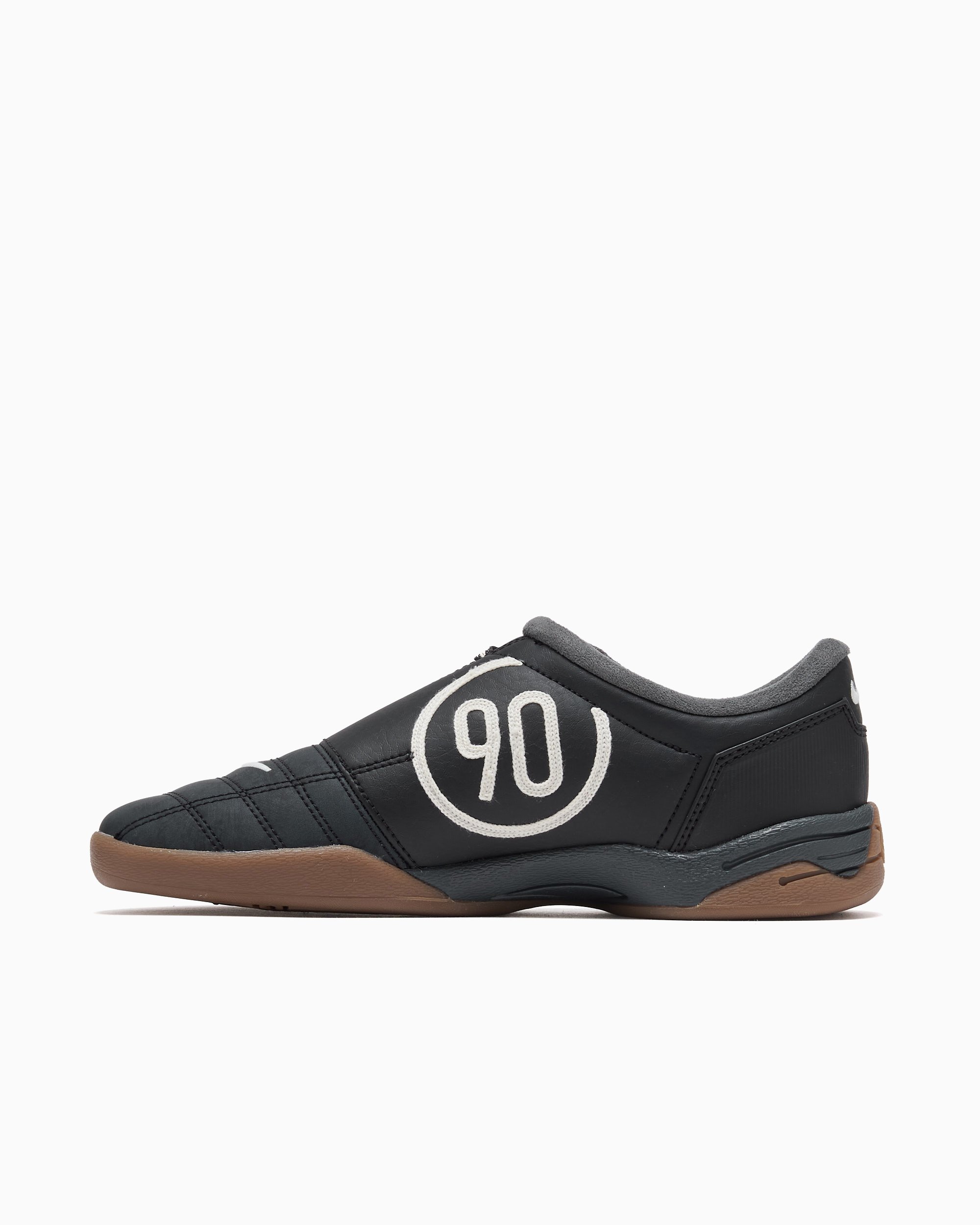 Nike Women's Total 90 SP 