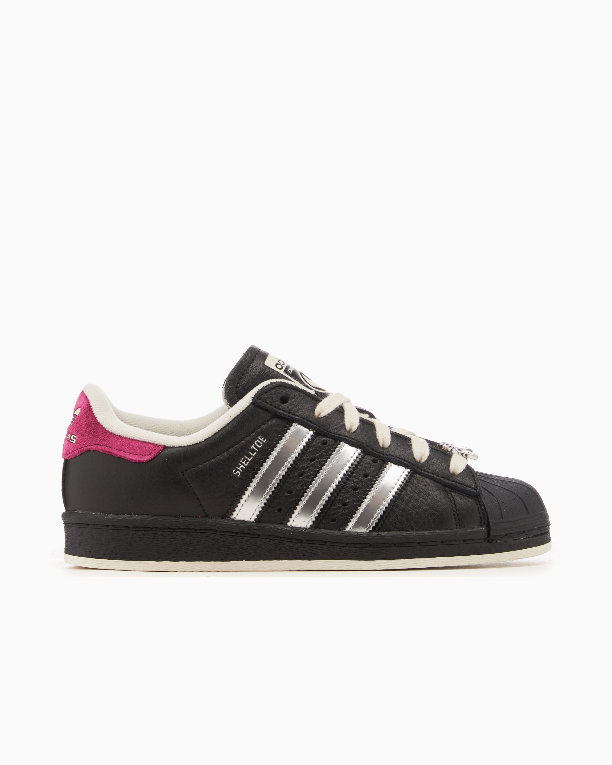 Adidas superstar madrid store