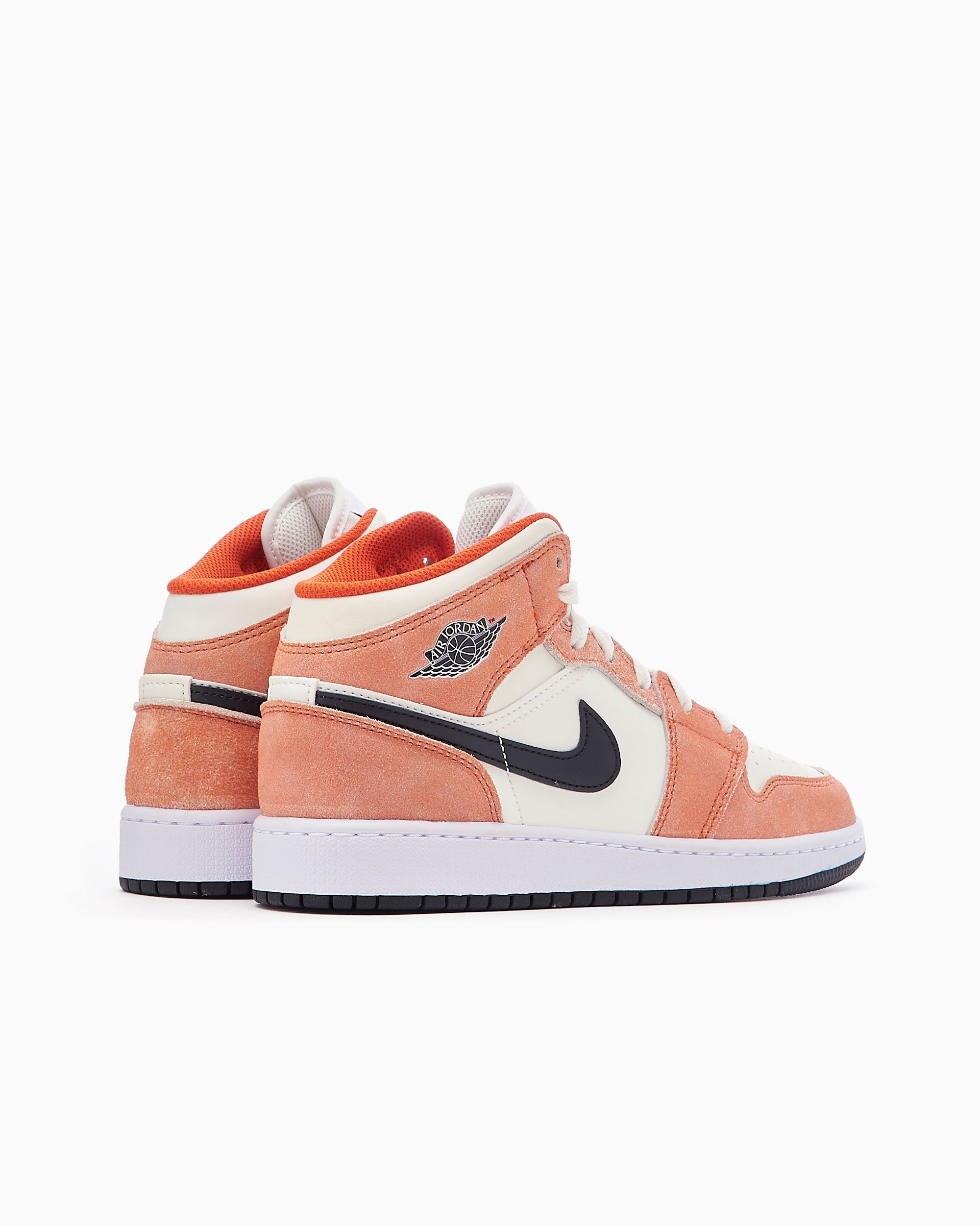 Air Jordan 1 Mid SE