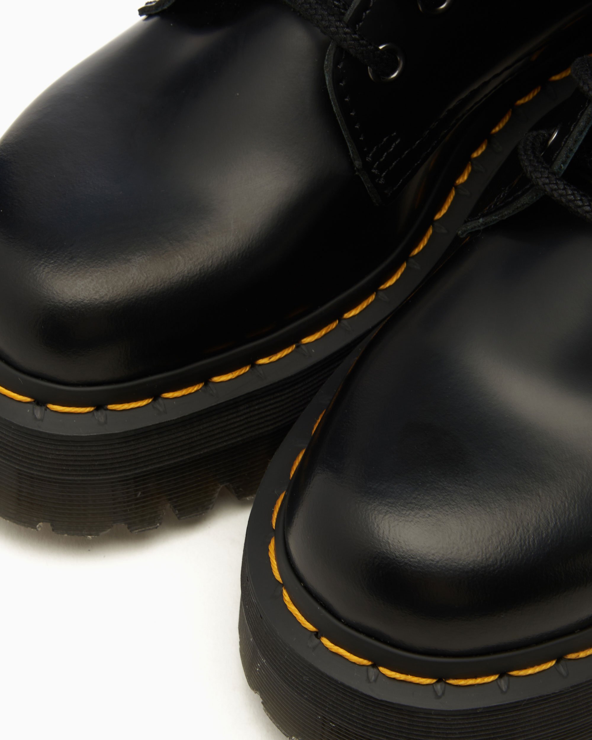 Black polished deals smooth 15265001