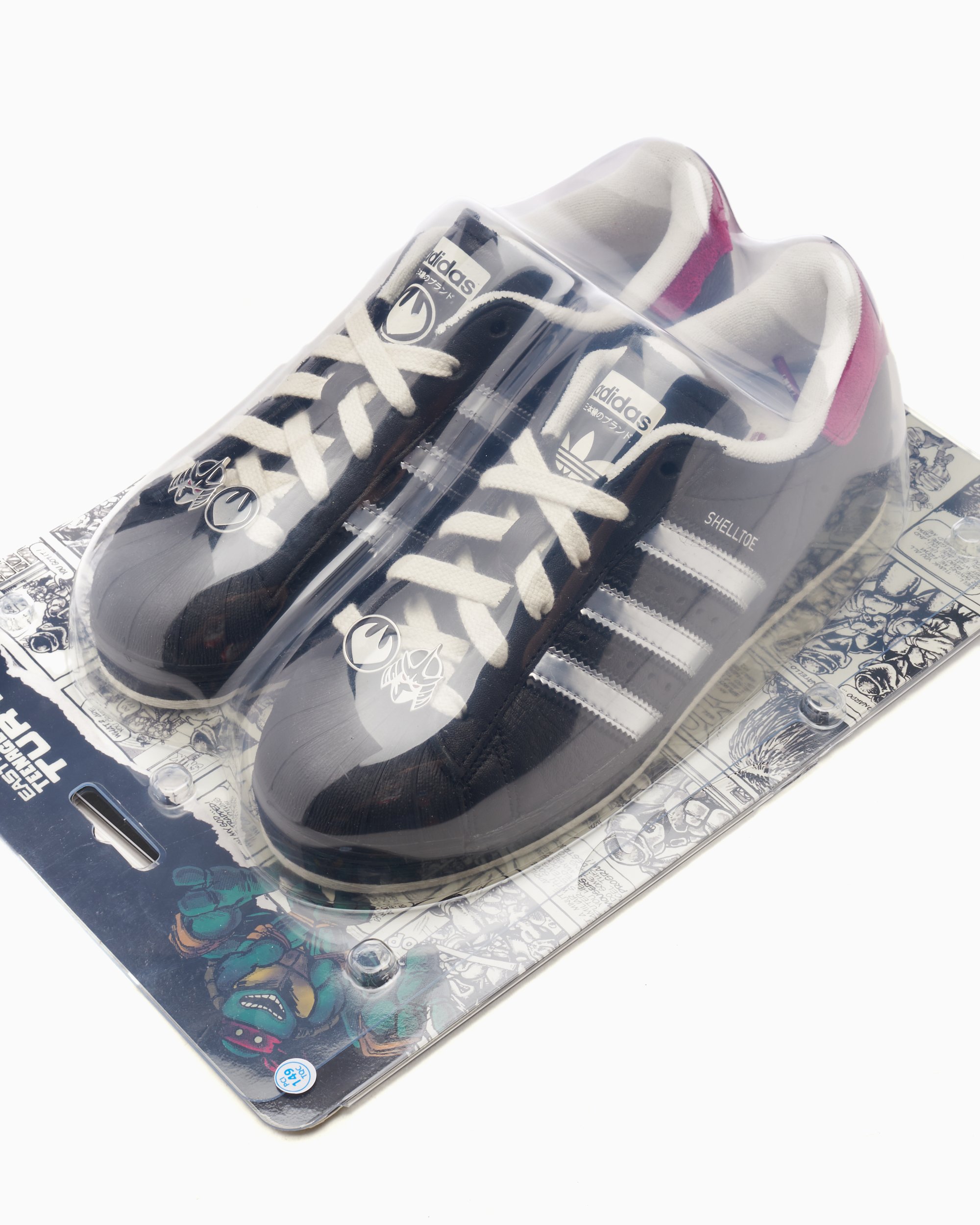 Silver shell toe adidas store
