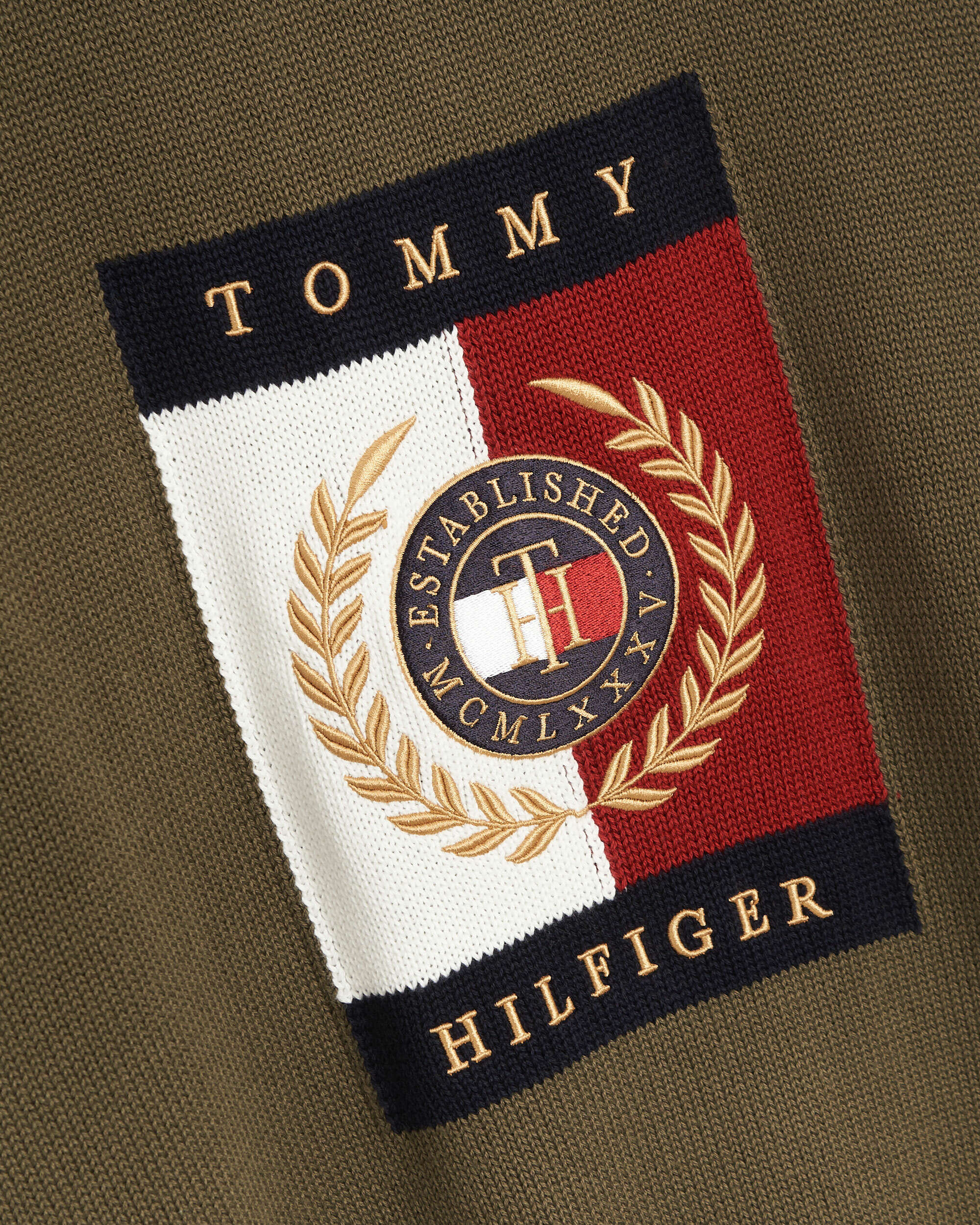Tommy Hilfiger Intarsia Icon Graphic Men s Sweater Marr n