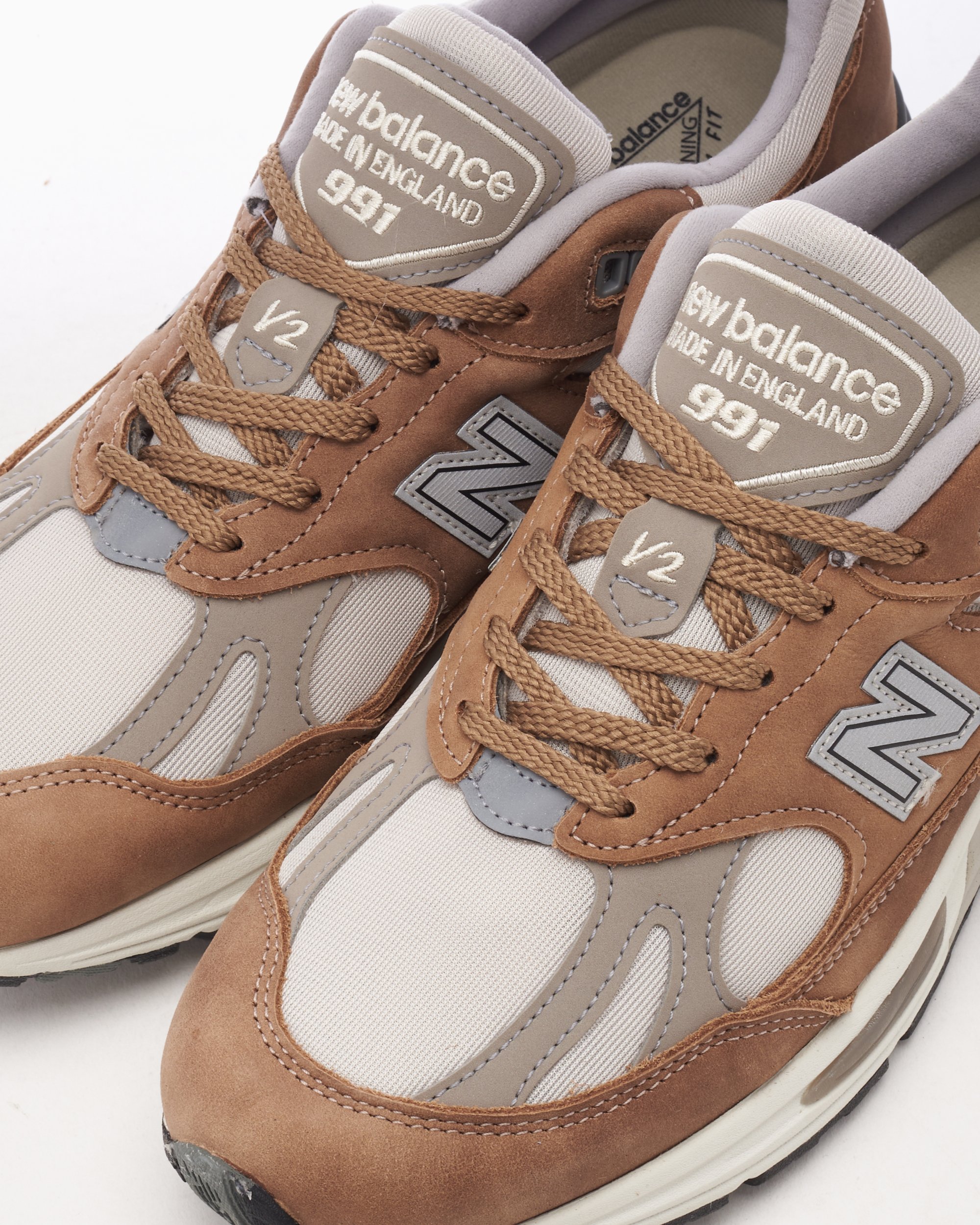 Tênis new balance deals 991 couro marrom