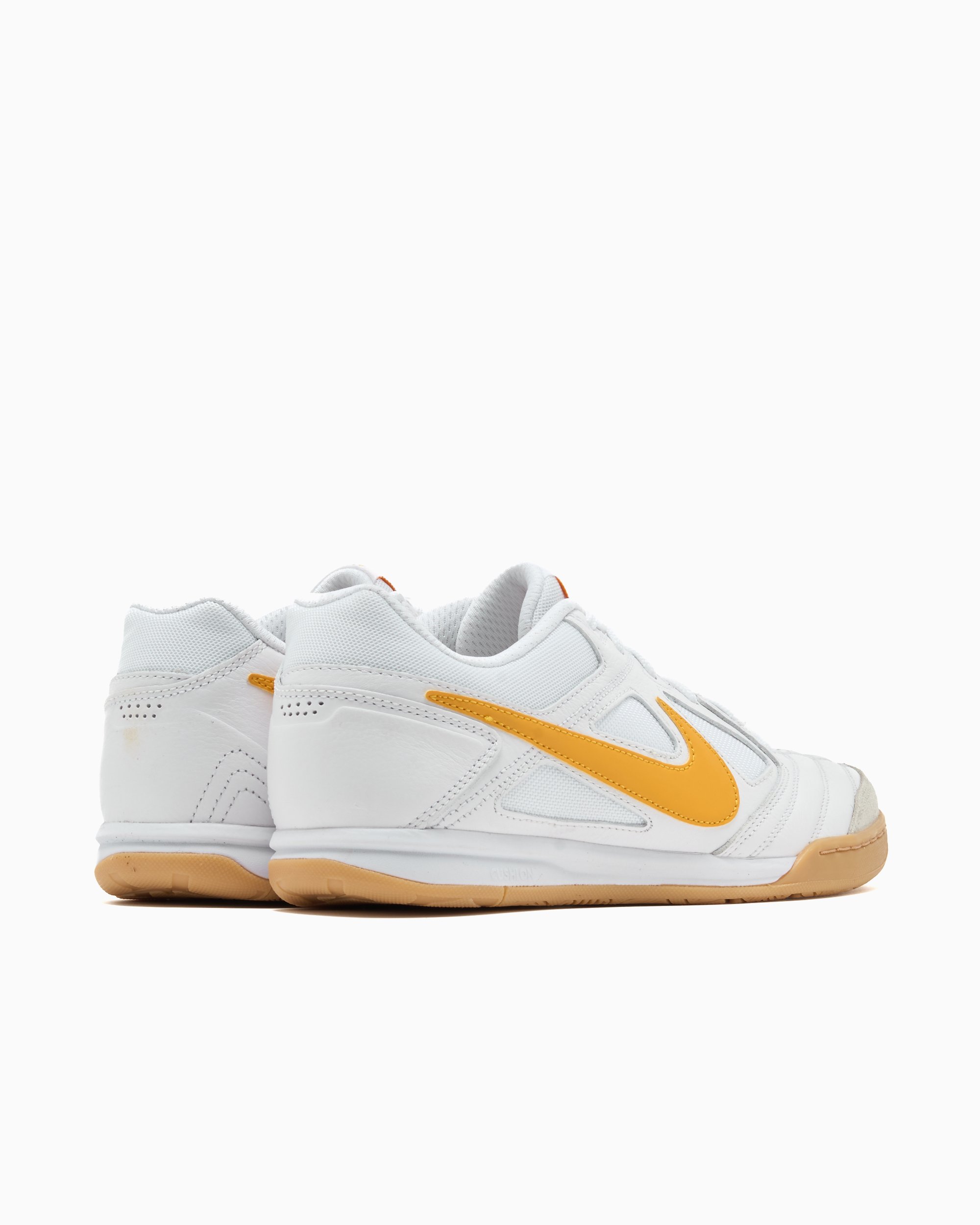 Nike Gato White HQ6019-101 | FOOTDISTRICT