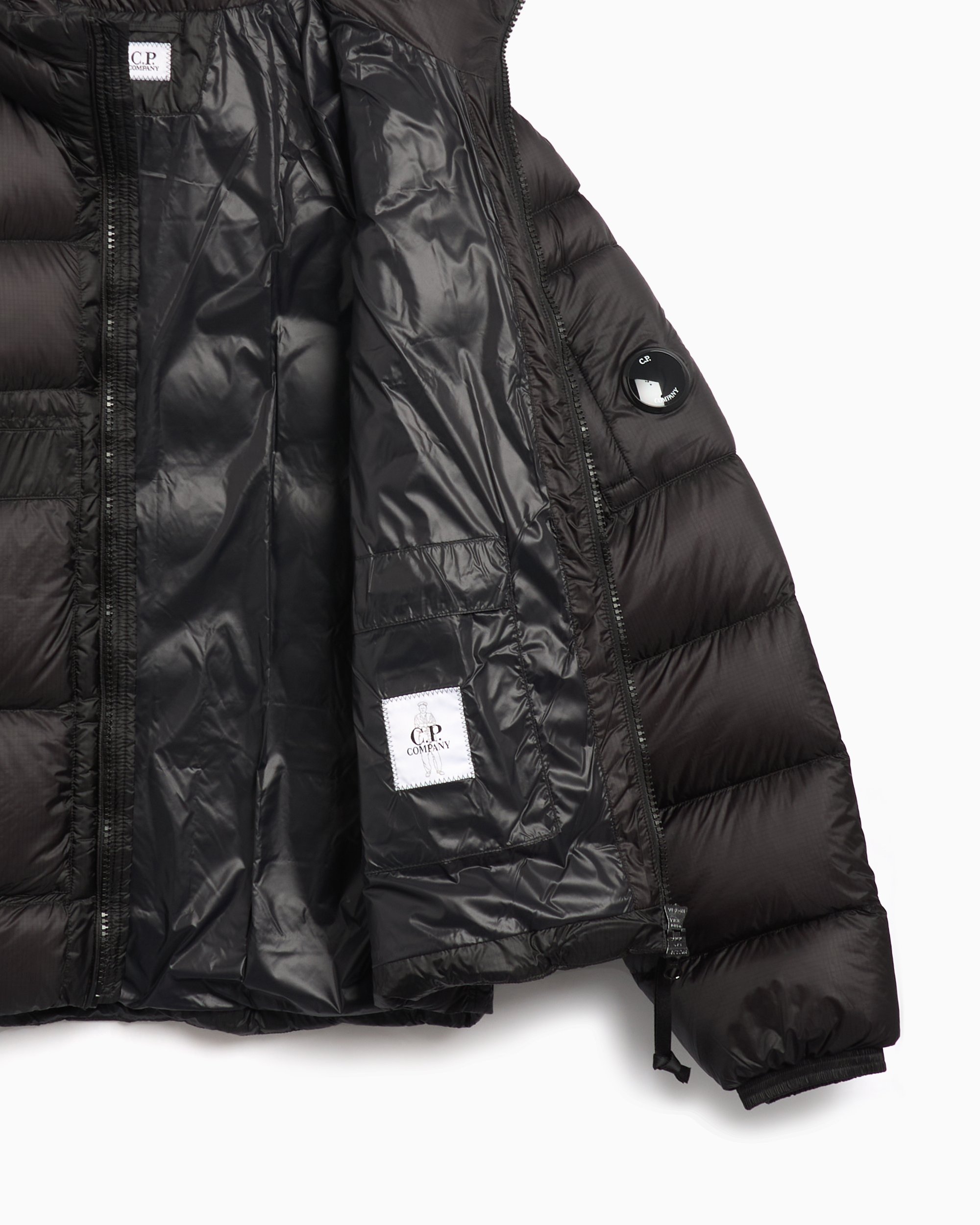 CP Company Men's D.D. Shell Hooded Short Down Jacket Black