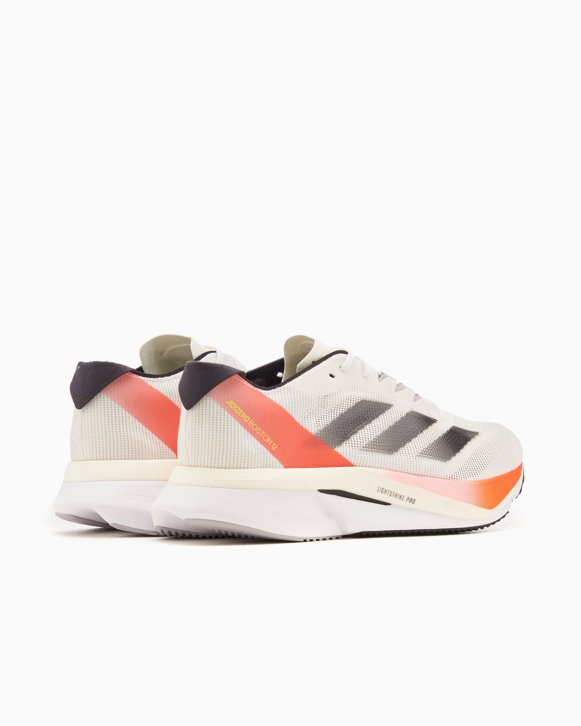 adidas Performance Adizero Boston 12 WeiB IF9210 FOOTDISTRICT