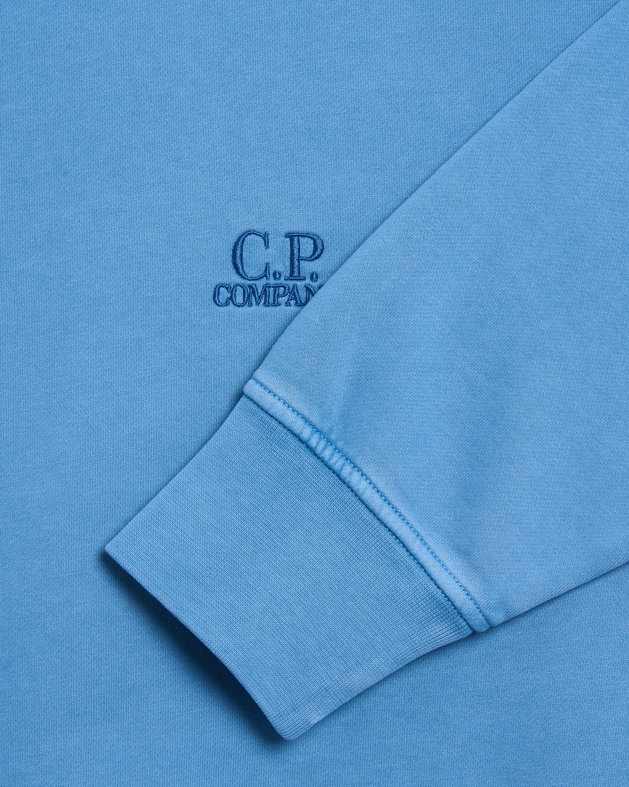 CP Company Men's Sweatshirt Blue 19CMSS718B006372R-815 | FOOTDISTRICT
