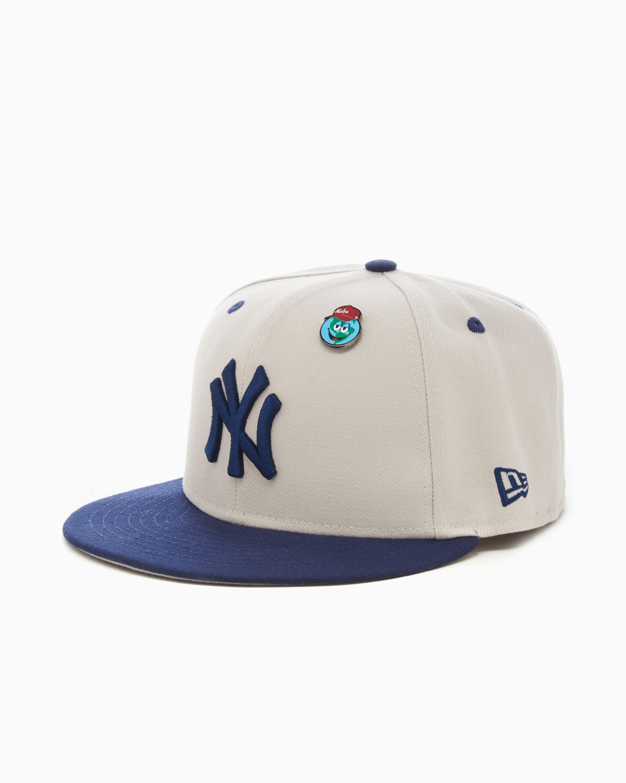 New Era New York Yankees MLB World Series 59FIFTY Unisex Fitted Cap Gray  60357993