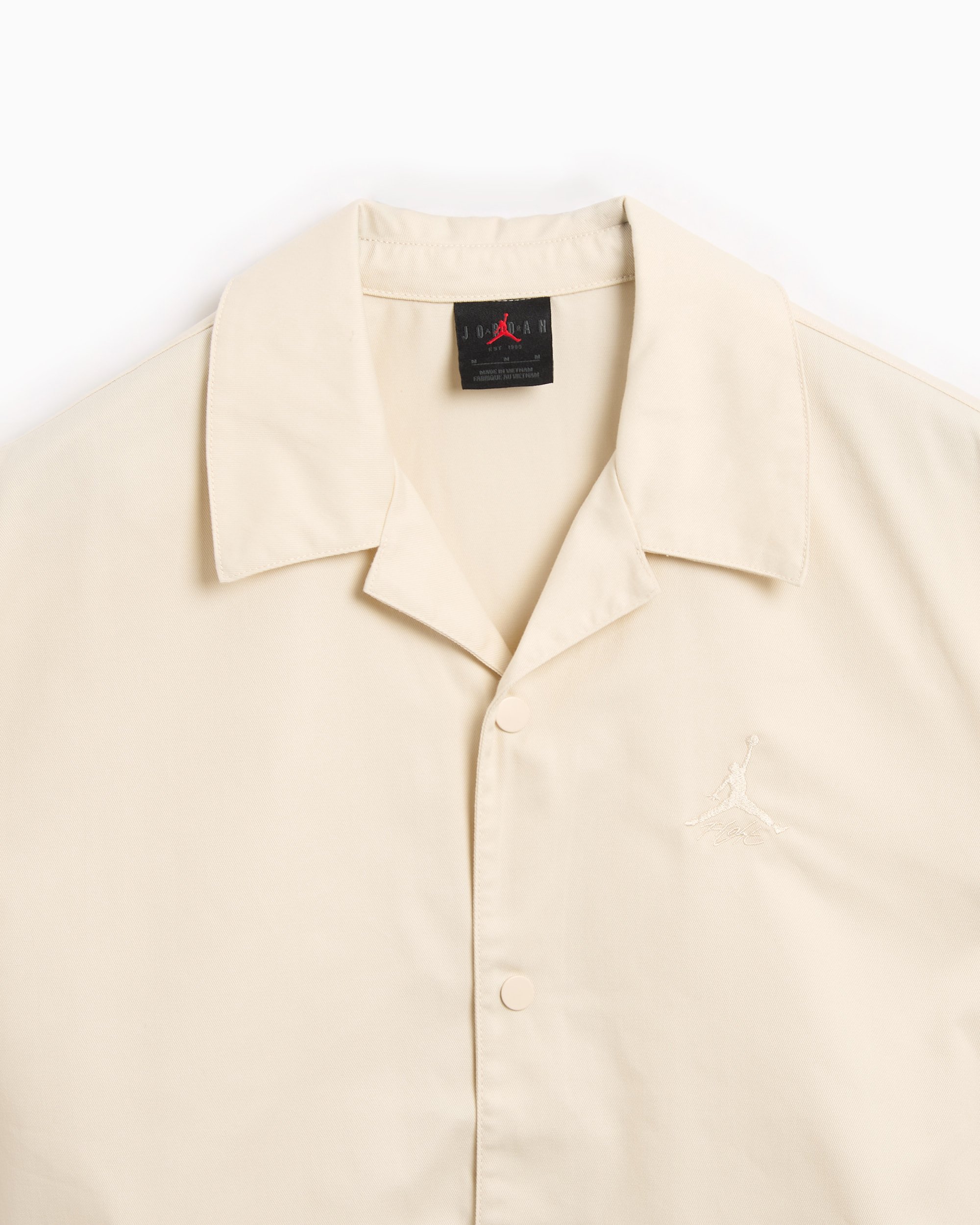 Jordan Essentials Men s Statement Top
