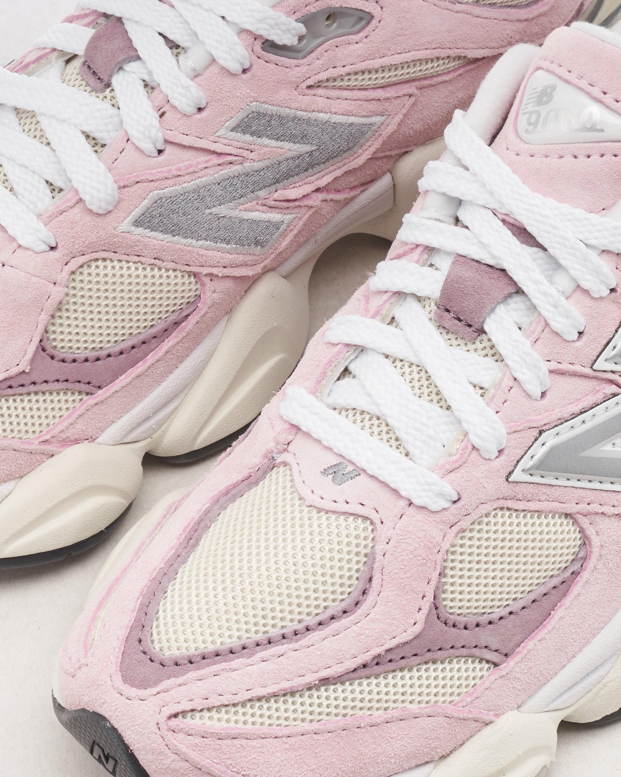 New Balance U9060 LBC Pink U9060LBC | FOOTDISTRICT