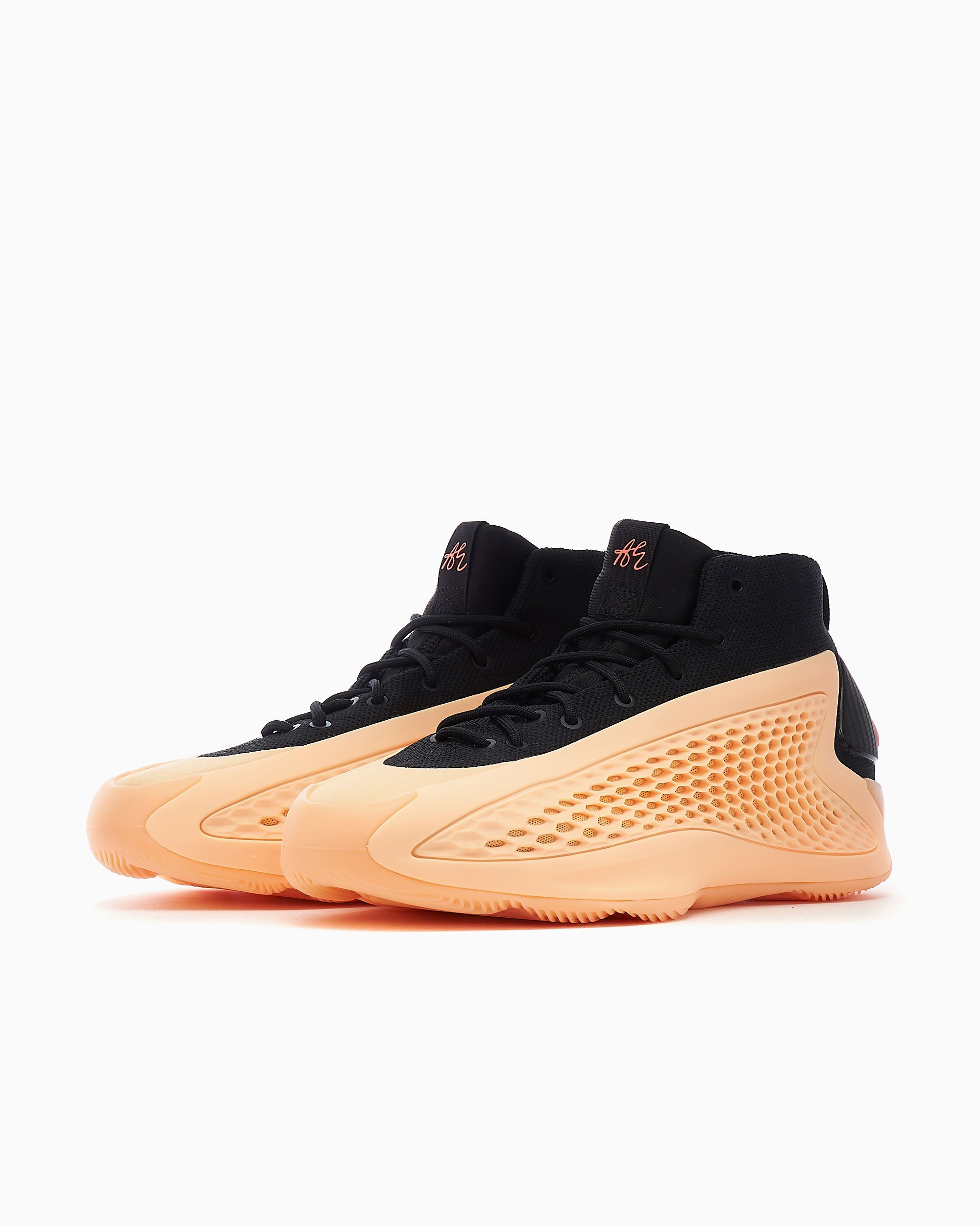 Adidas originals shop telefono 2019