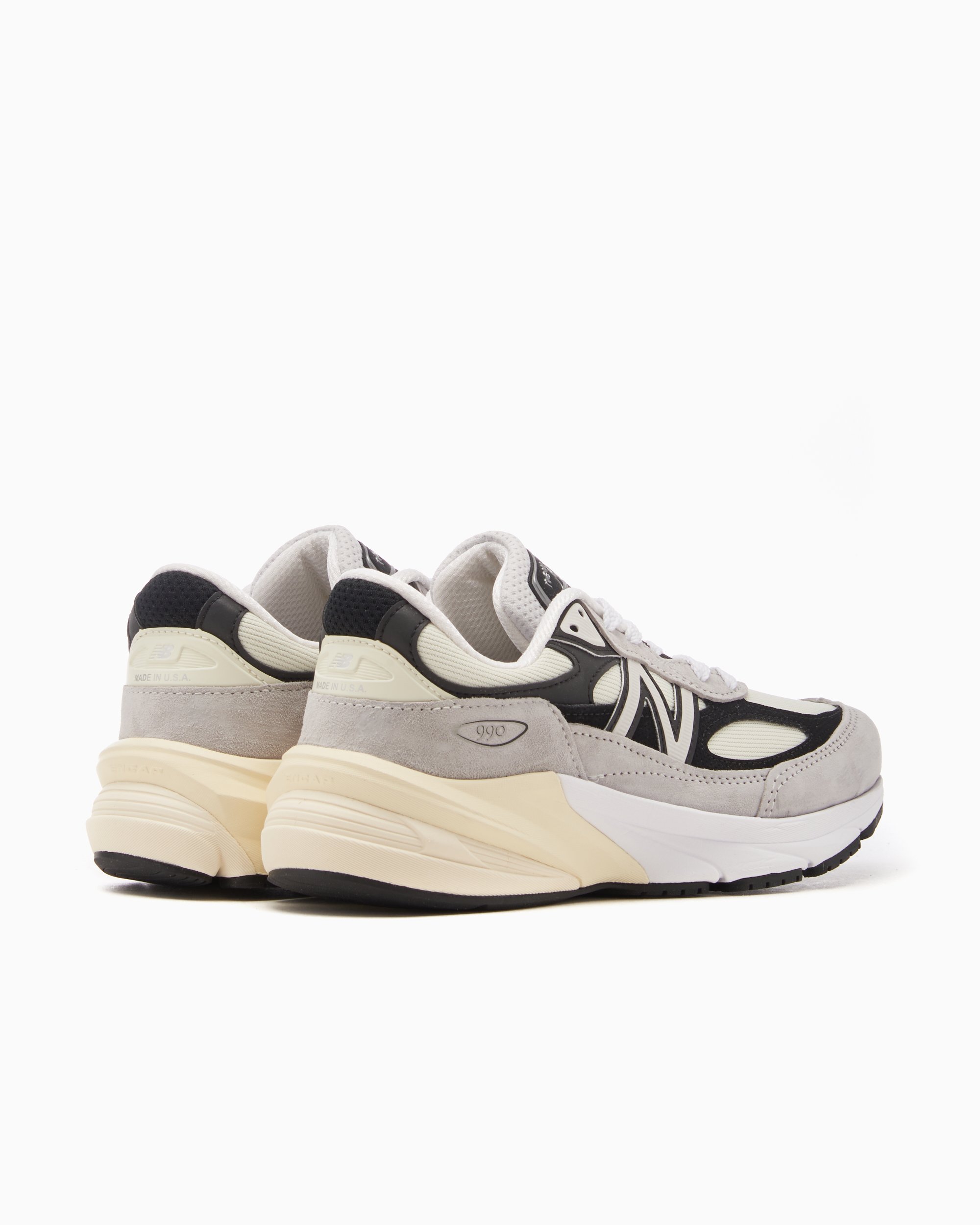 New Balance U990v6 TG6 