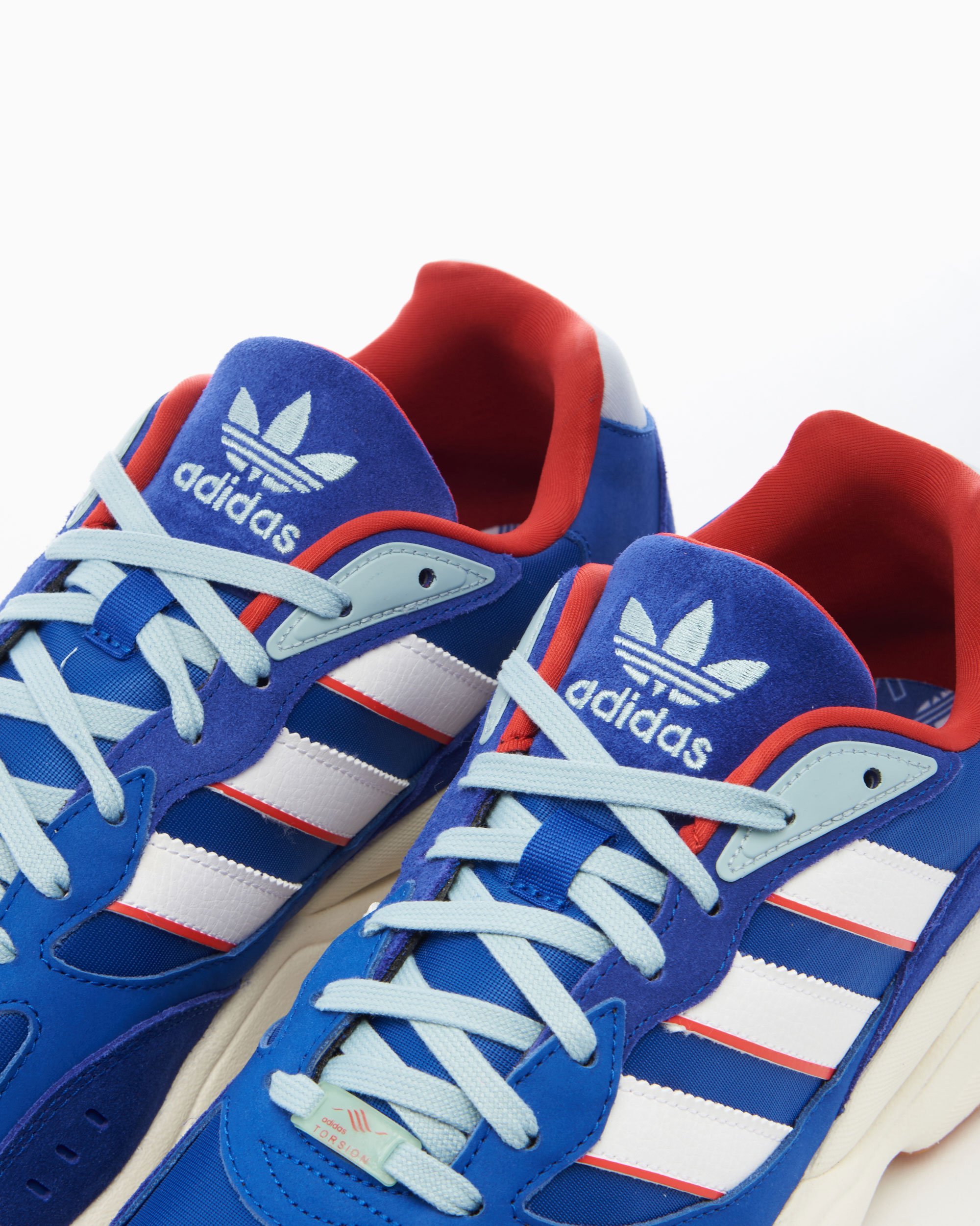 Adidas originals hotsell telefono 50
