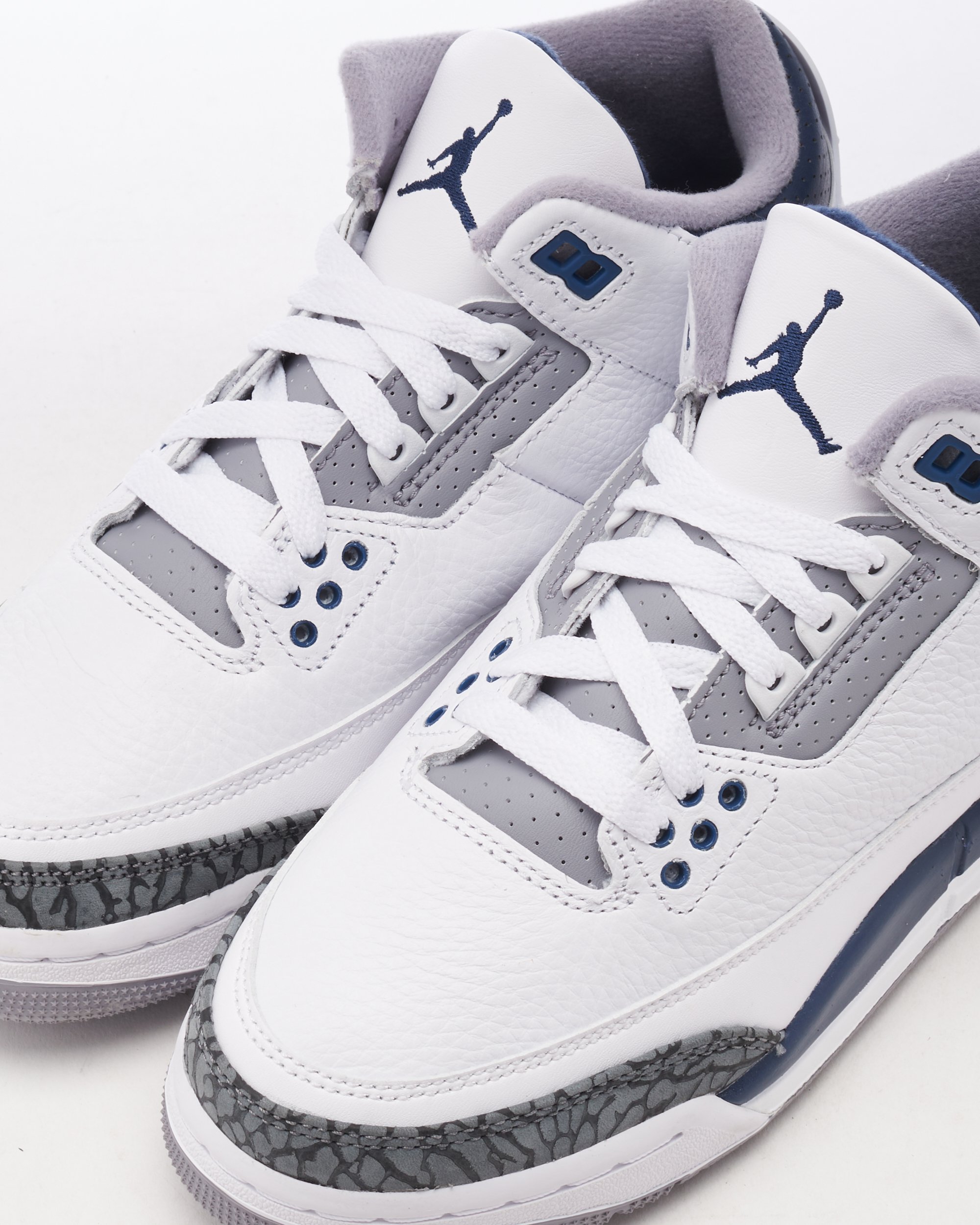 Air Jordan 3 Retro Midnight Navy GS WeiB DM0967 140 FOOTDISTRICT