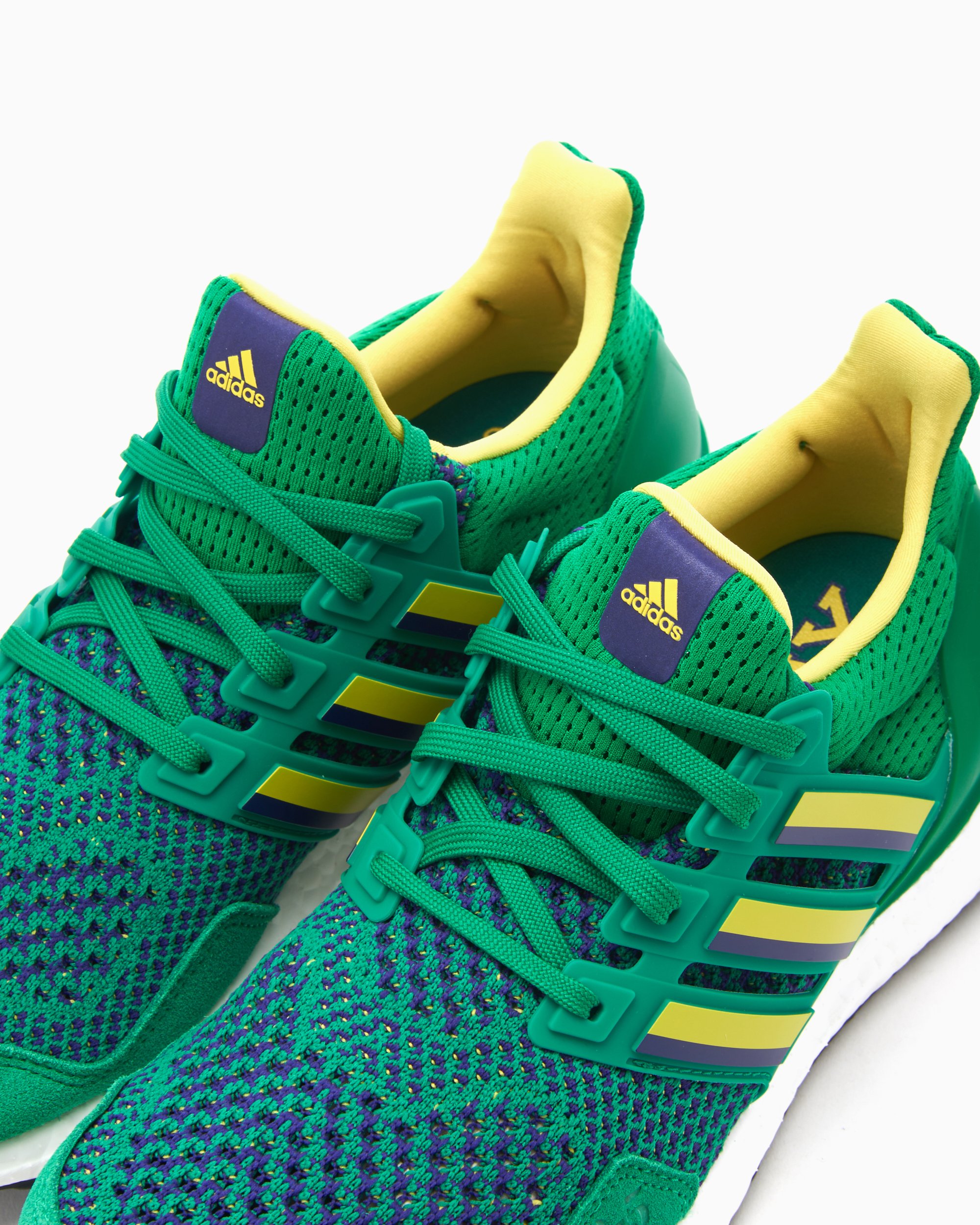 Adidas ultra top boost rojos verde