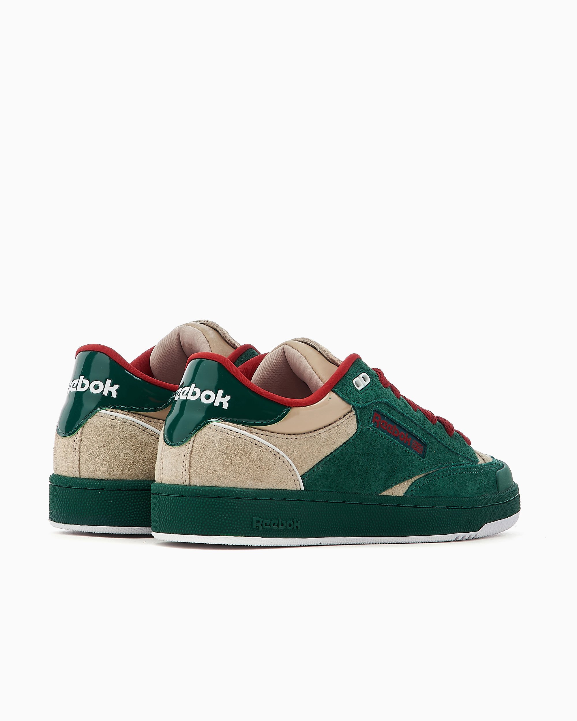 Reebok classic suede 2018 best sale