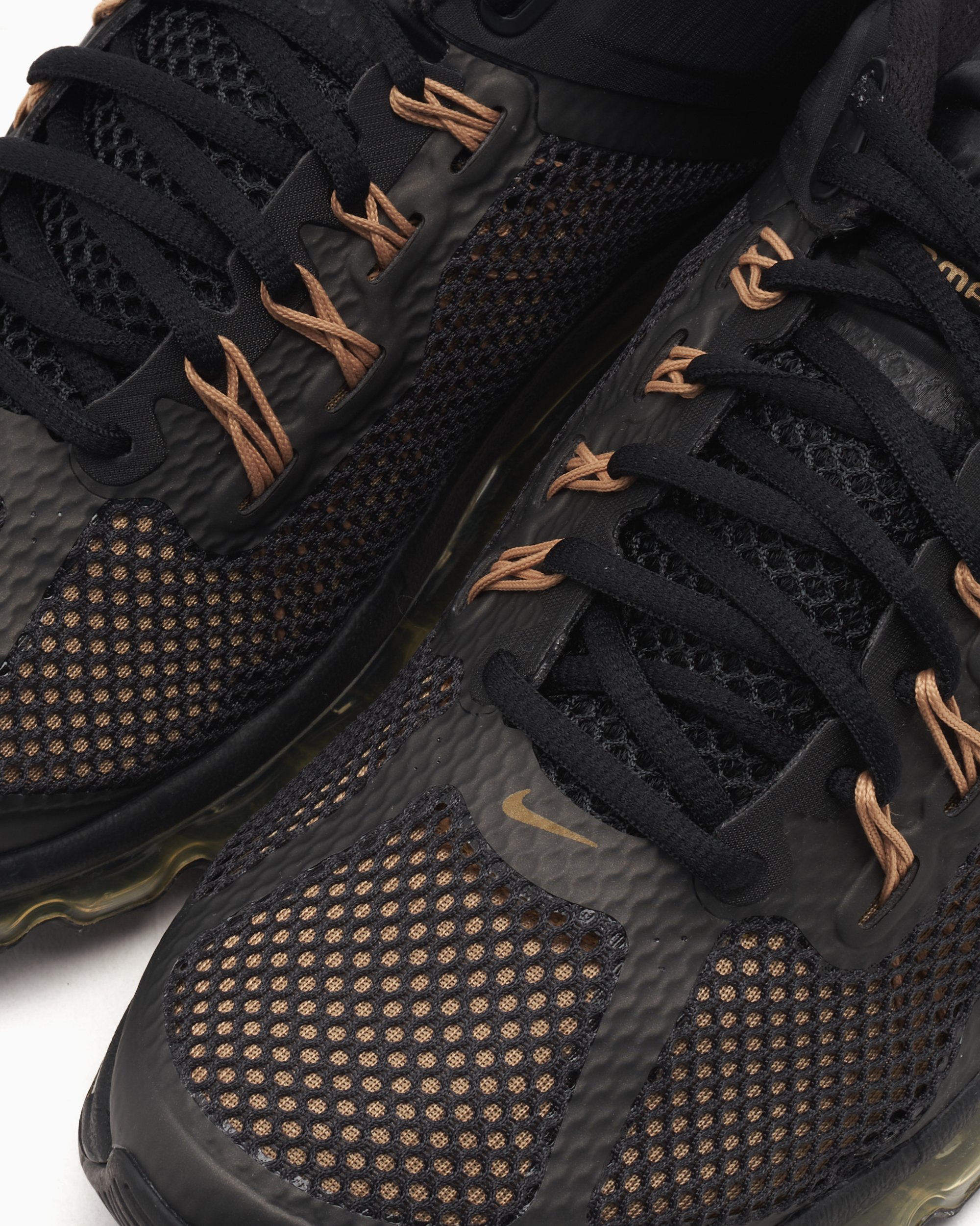 Nike Air Max 2013 Schwarz HQ1927 001 FOOTDISTRICT