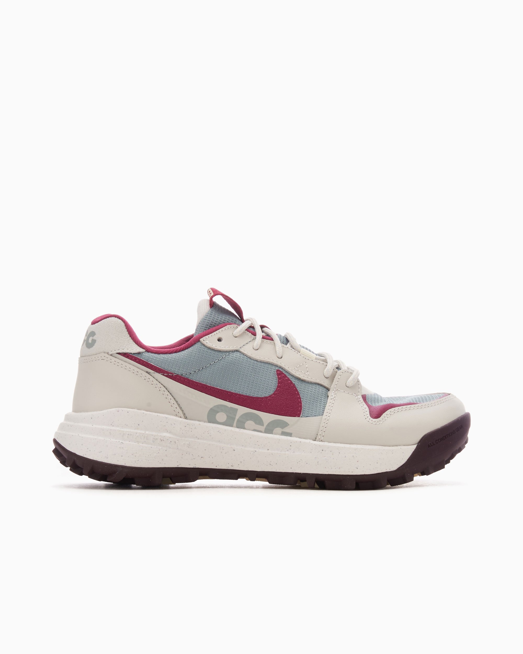 Nike ACG Lowcate Multi DX2256 300 FOOTDISTRICT