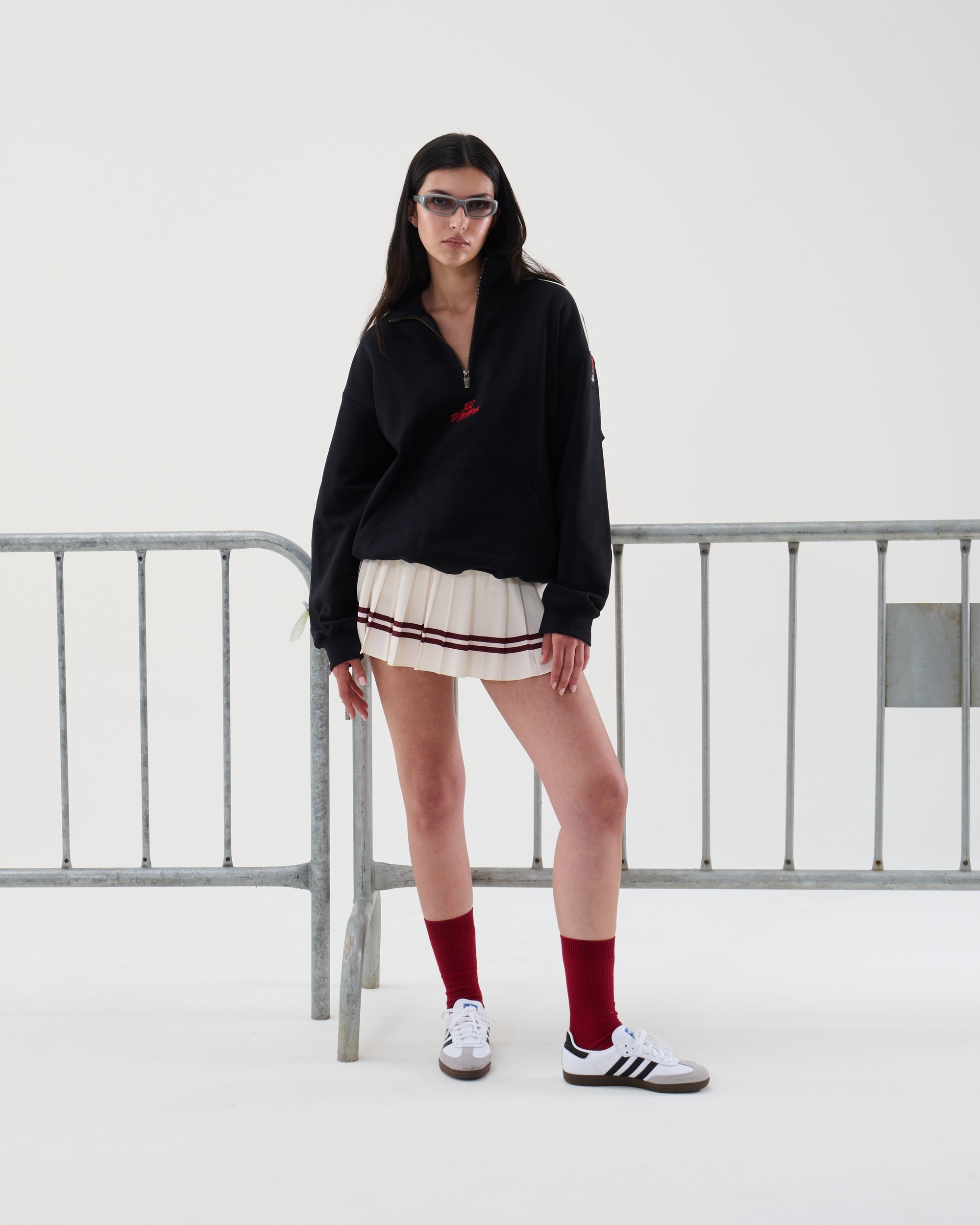 Sporty Rich Classic Logo Women s Pleated Skirt Burgundy White SKAW235OF FOOTDISTRICT