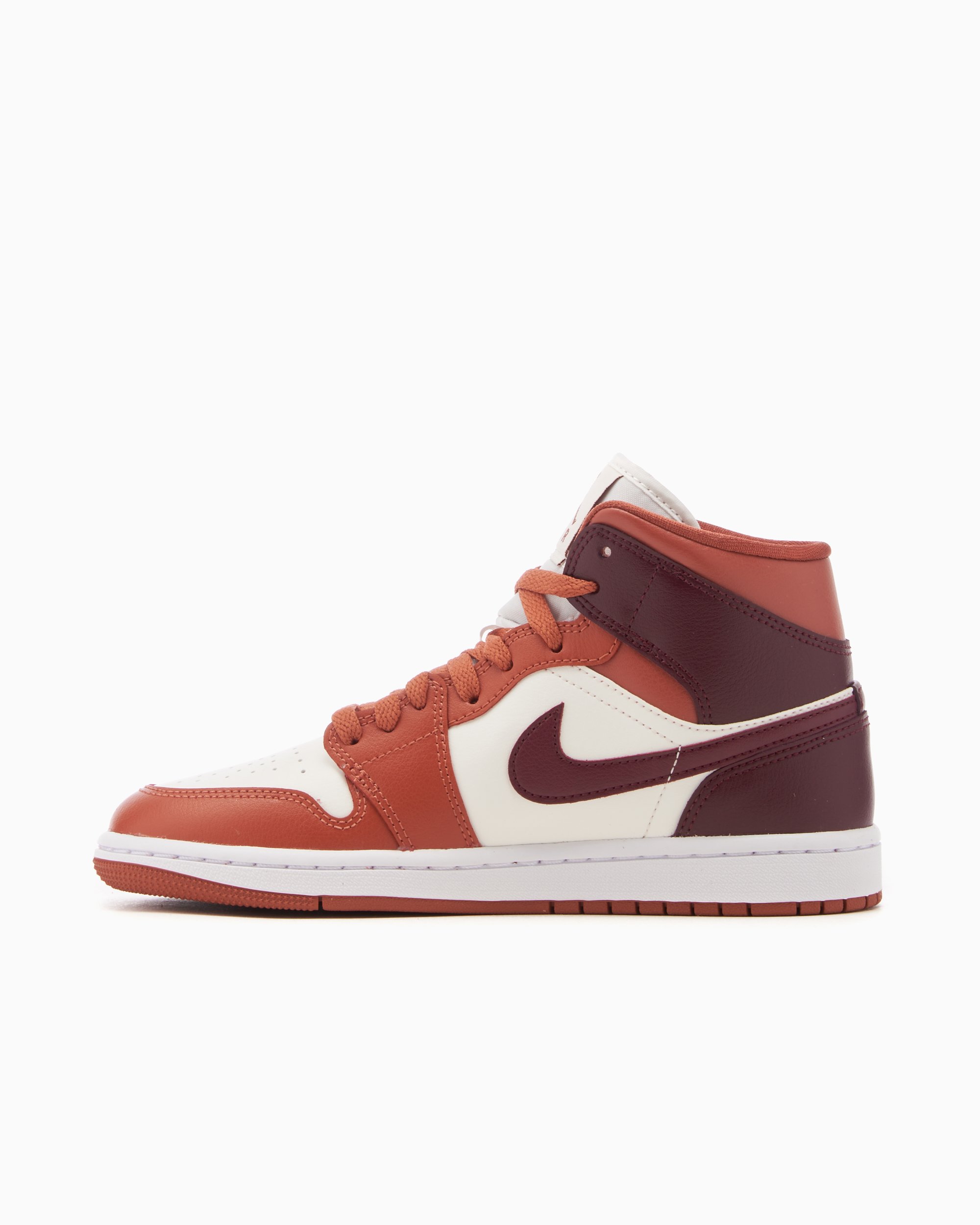 White and rose gold jordan 1 new arrivals