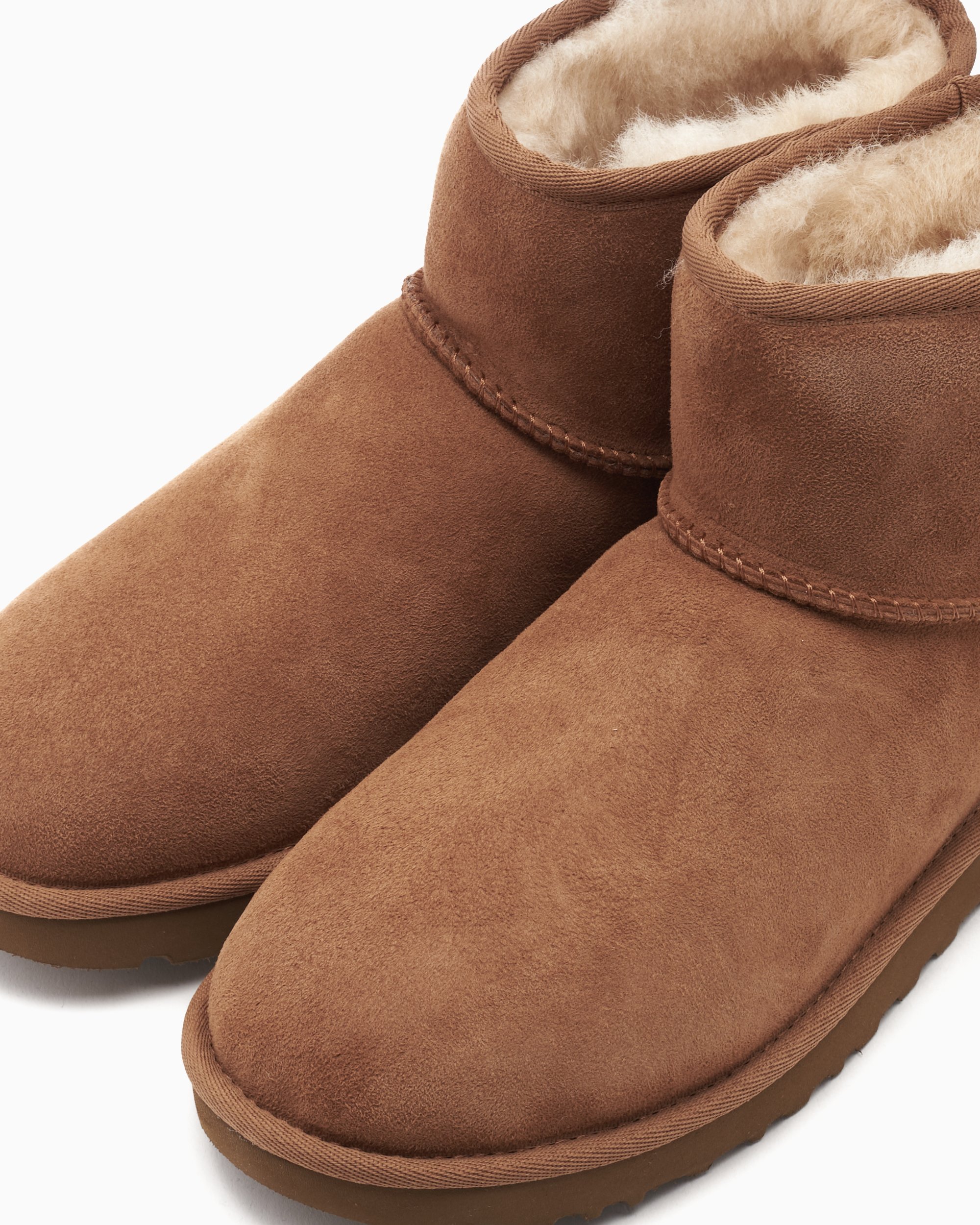 UGG Women s Classic Mini II Marrone 1016222 CHE FOOTDISTRICT