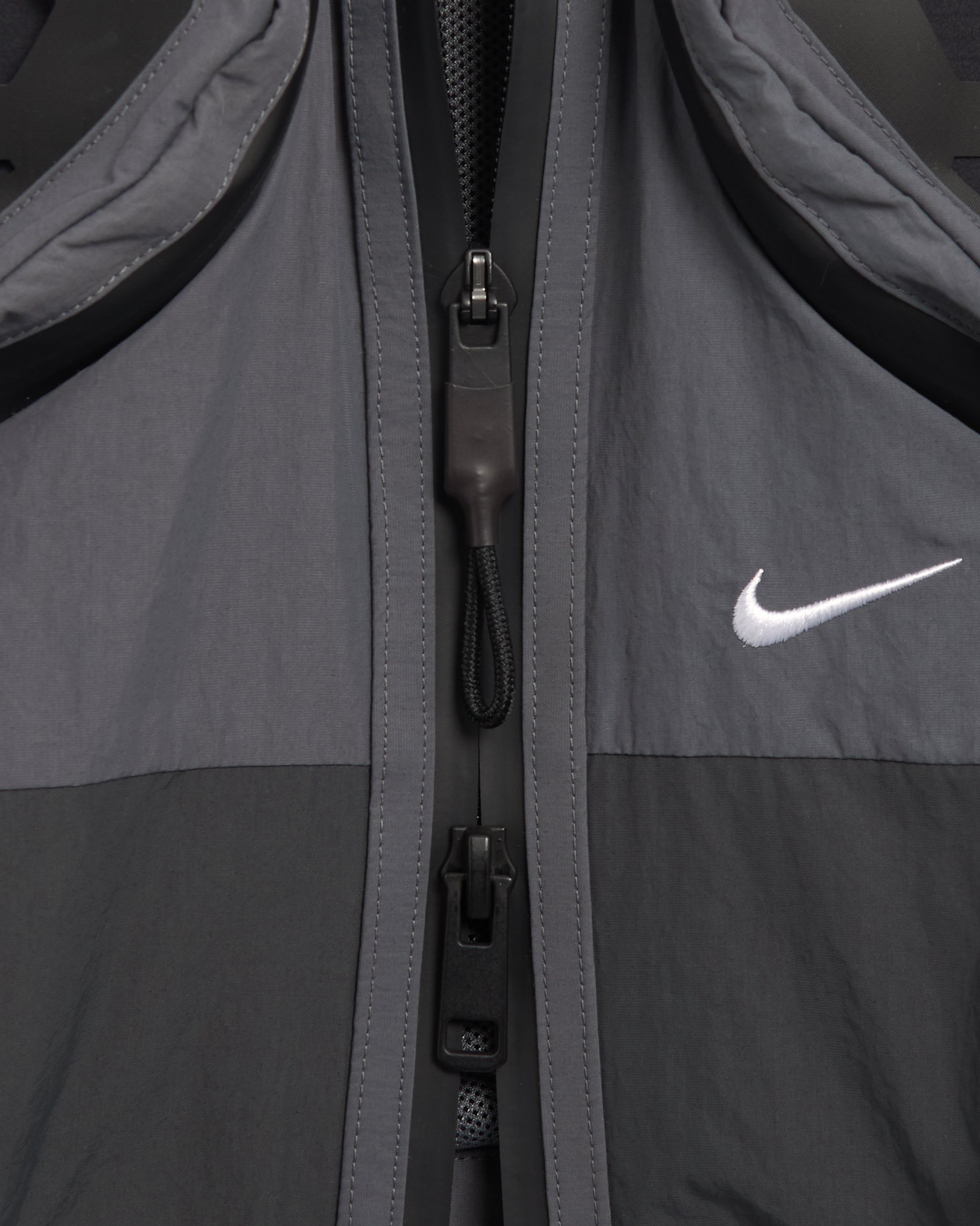 Nike ISPA NRG Unisex Vest Gray FV4899-060 | FOOTDISTRICT