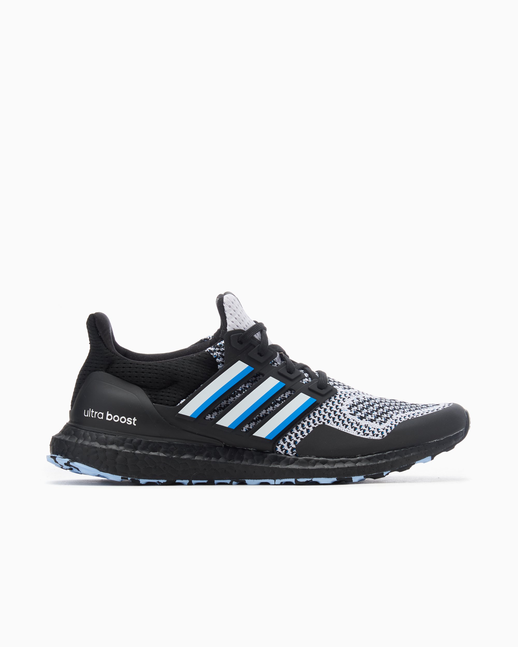 Ultra boost bianche e nere adidas hot sale