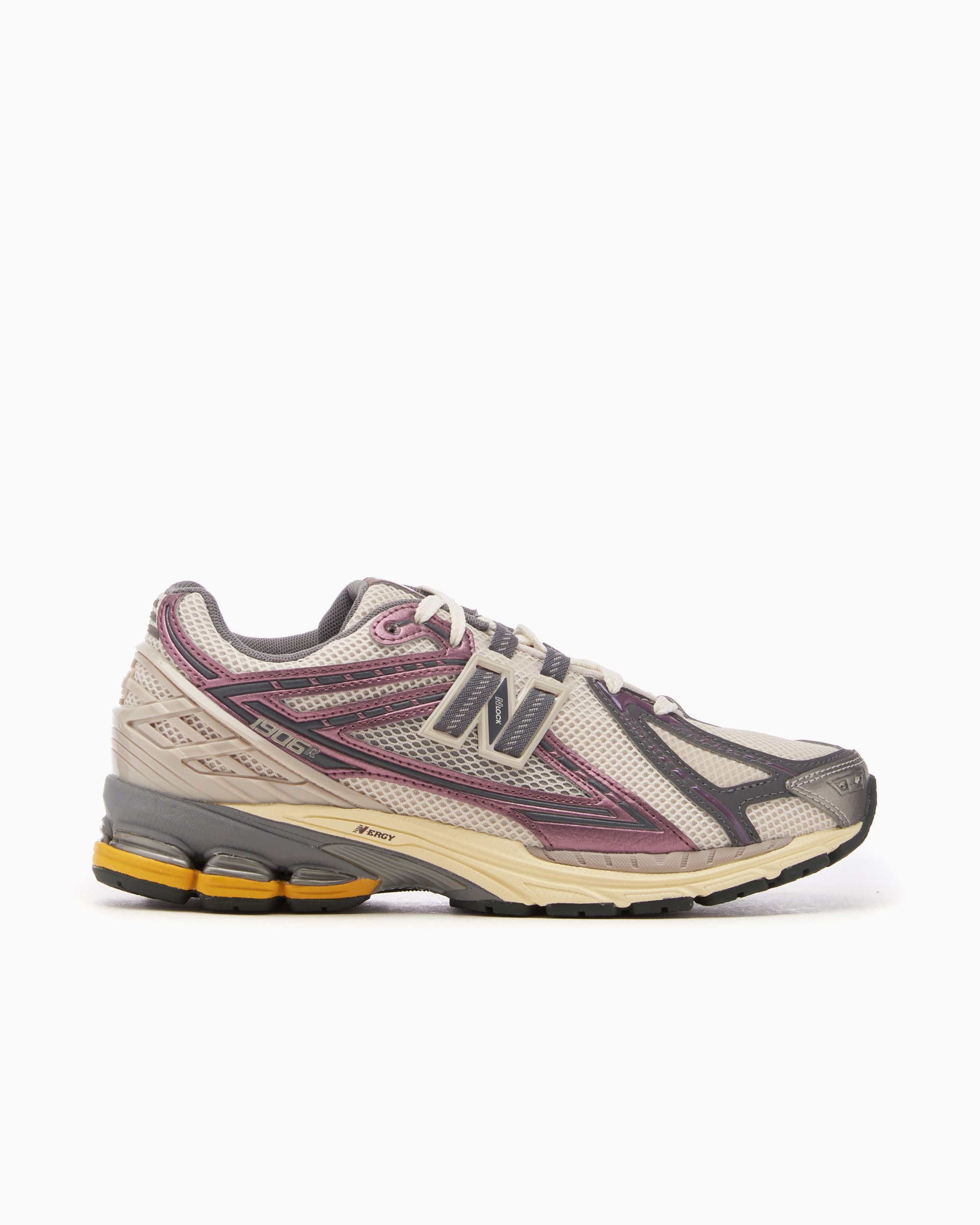 New Balance M1906 RRA Paars M1906RRA FOOTDISTRICT