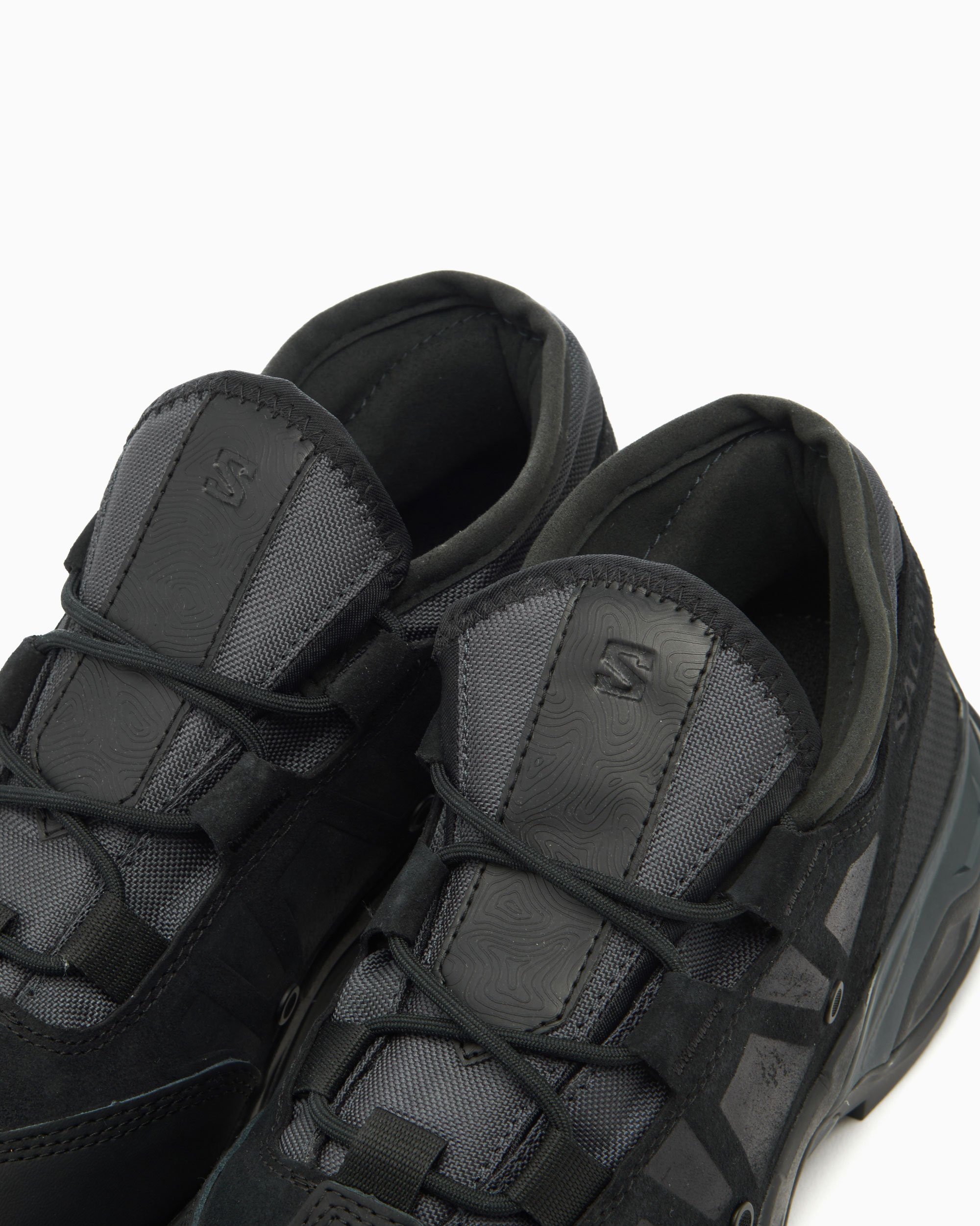 Salomon jungle ultra black cheap