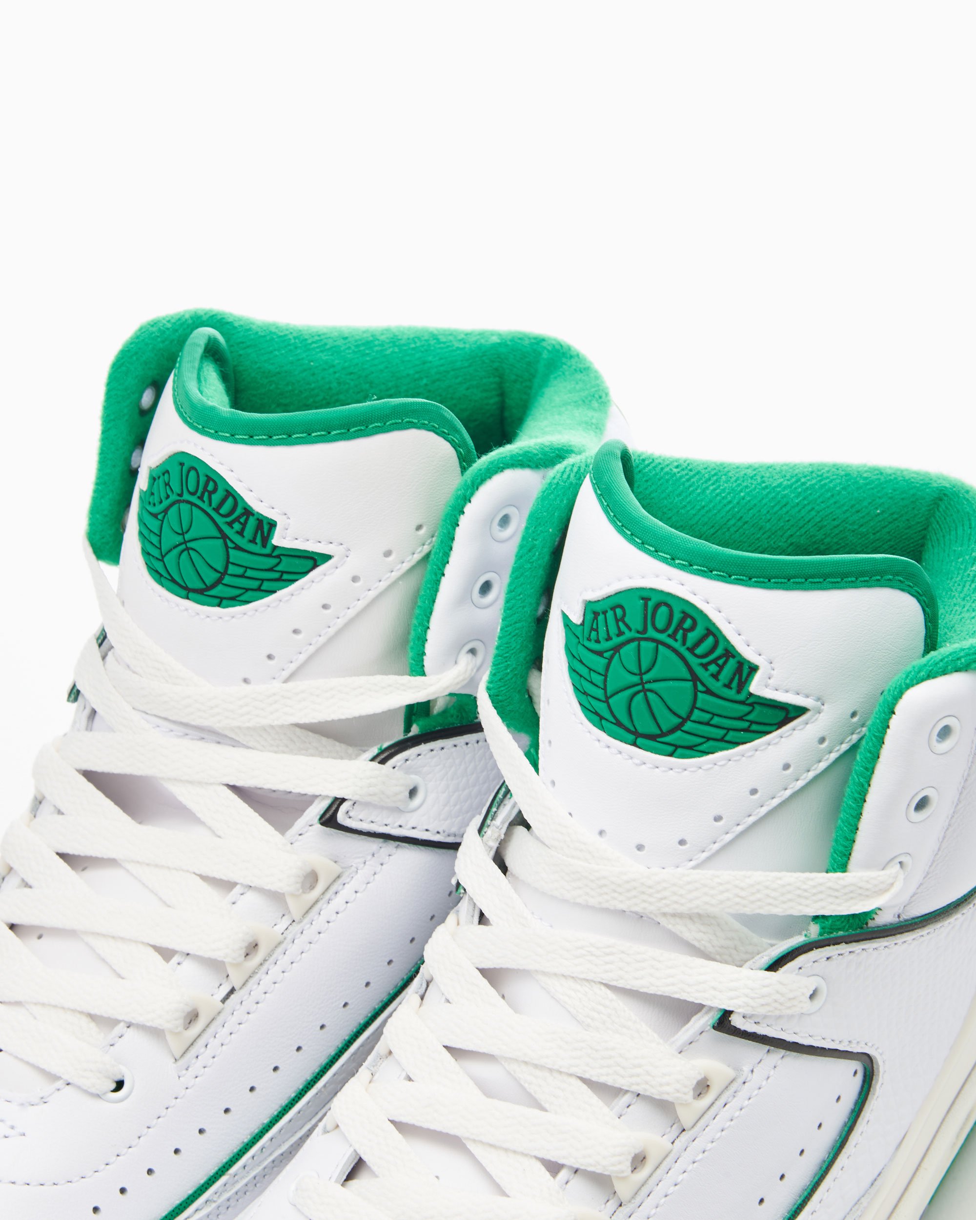 Air Jordan 2 Retro