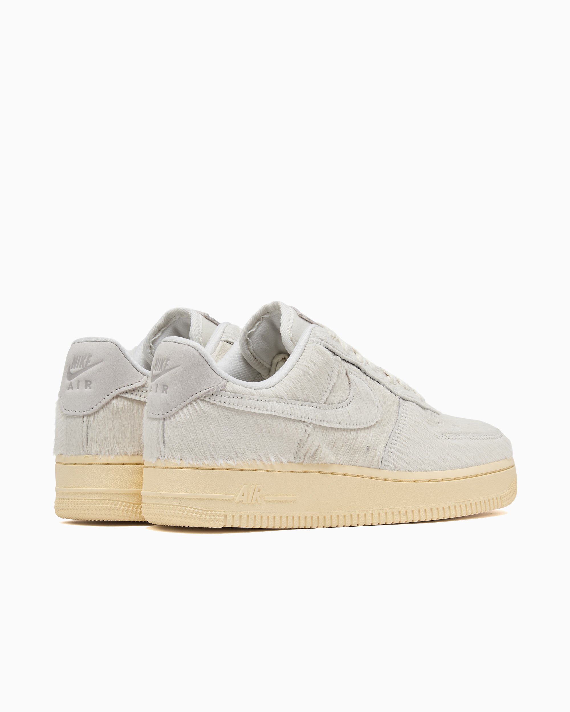 スニーカー Nike Air Force 1 '07 Pony Hair W Sneaker Nike Air Force 1 PONY HAIR Review & On-Foot - NOT like