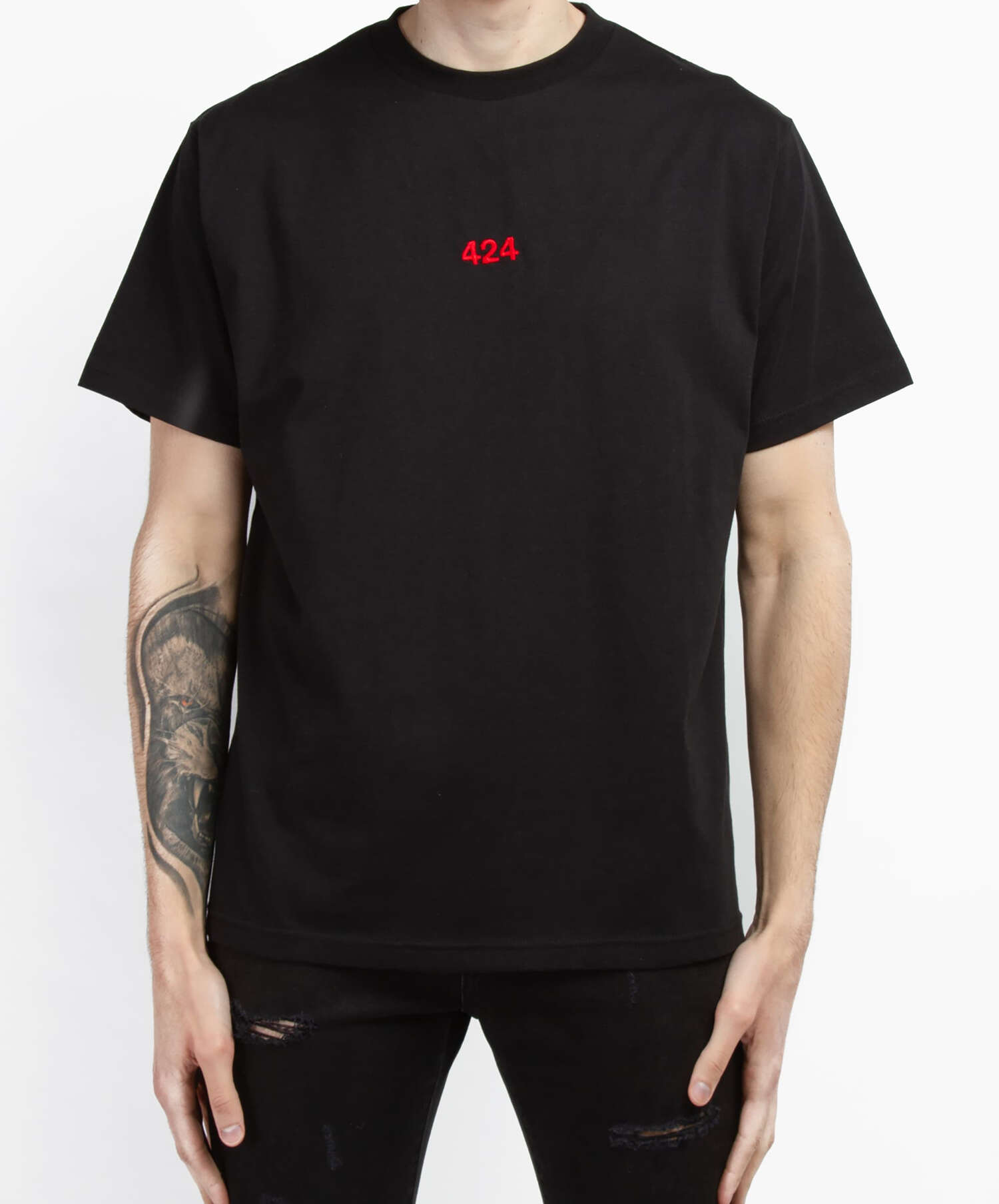 424 Logo Men s Short Sleeve T Shirt Negro 8001.059.0999 FOOTDISTRICT