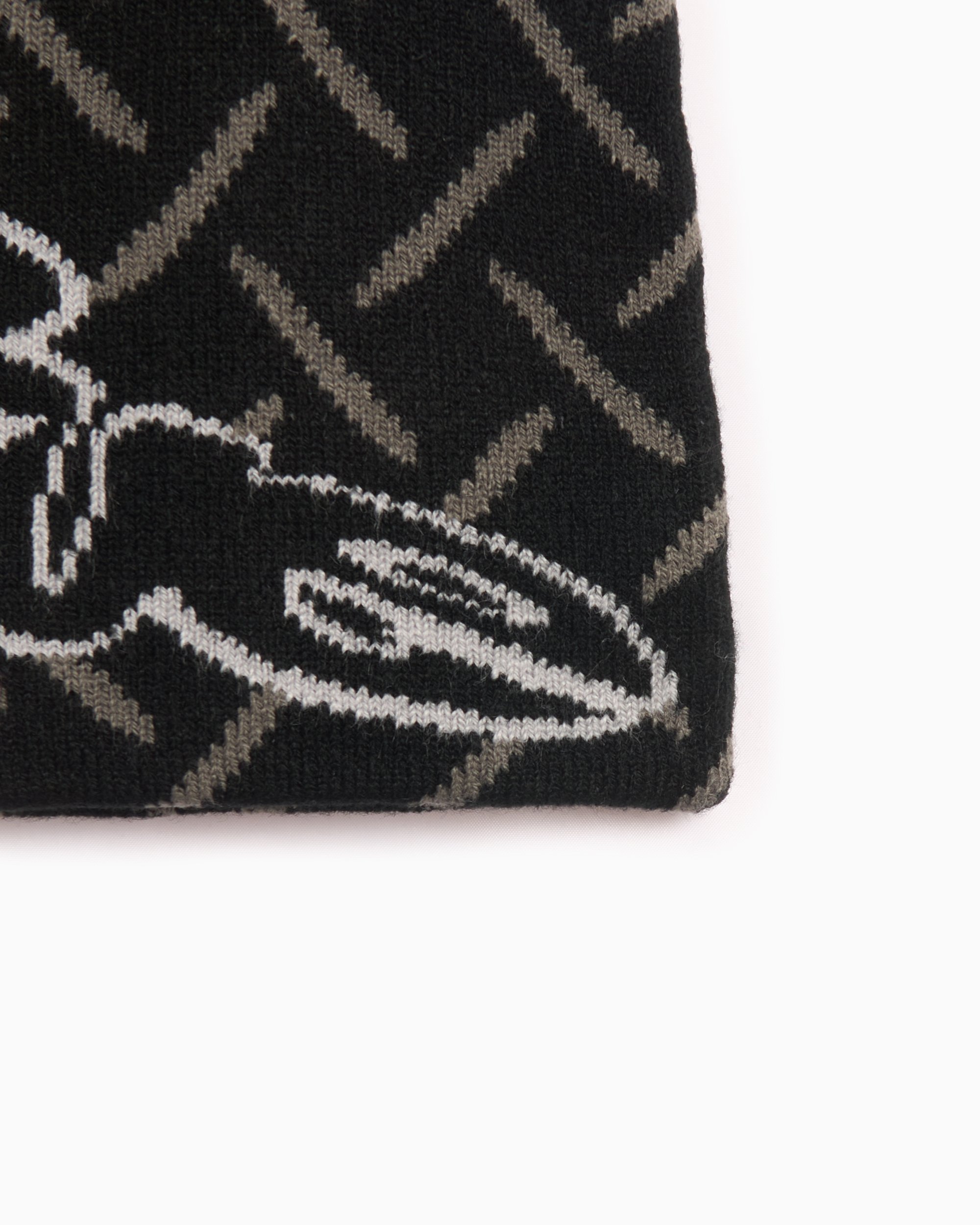 RAVE skateboards Needy Unisex Beanie Black PN21670-Black