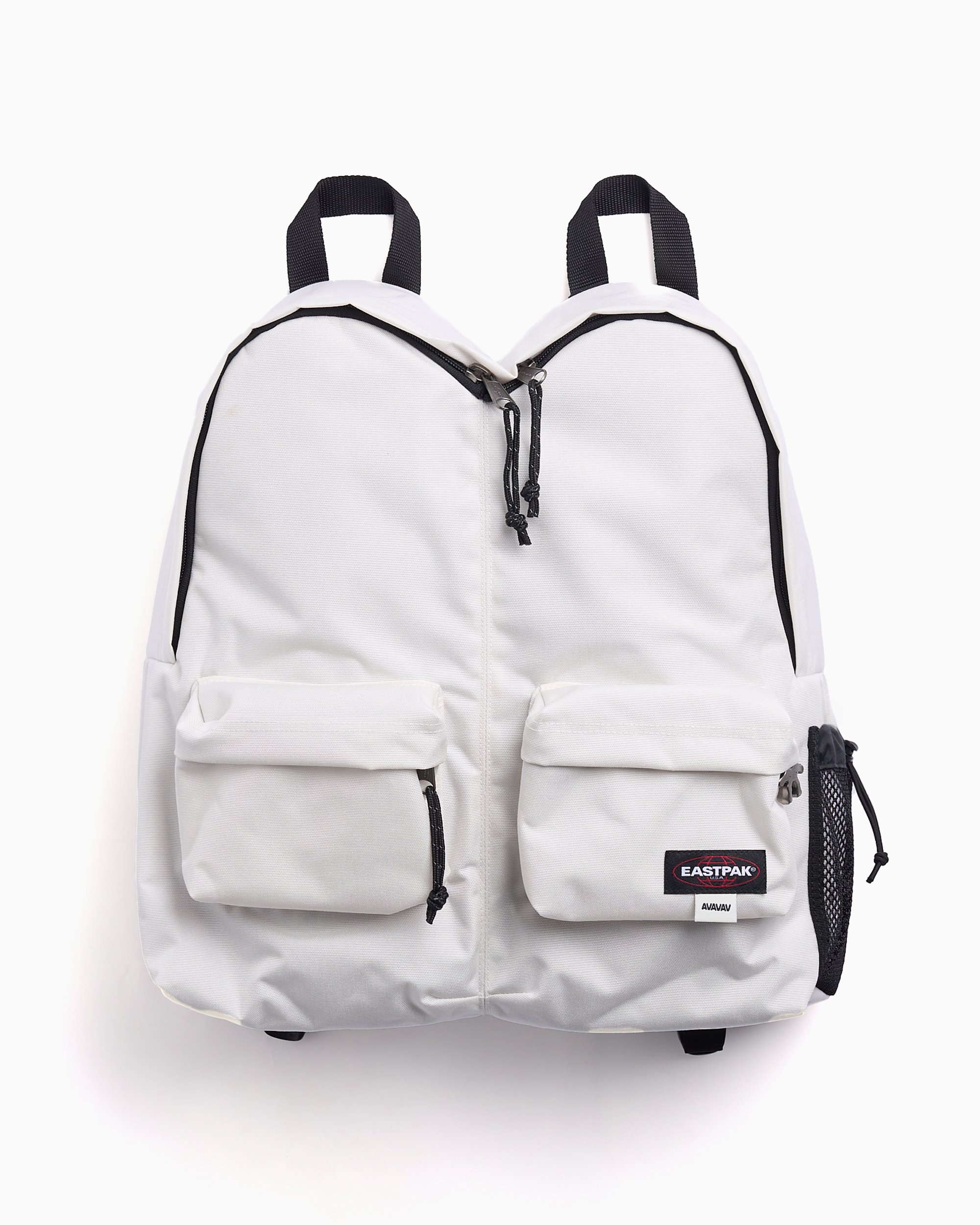 Zaino eastpak bianco e nero on sale