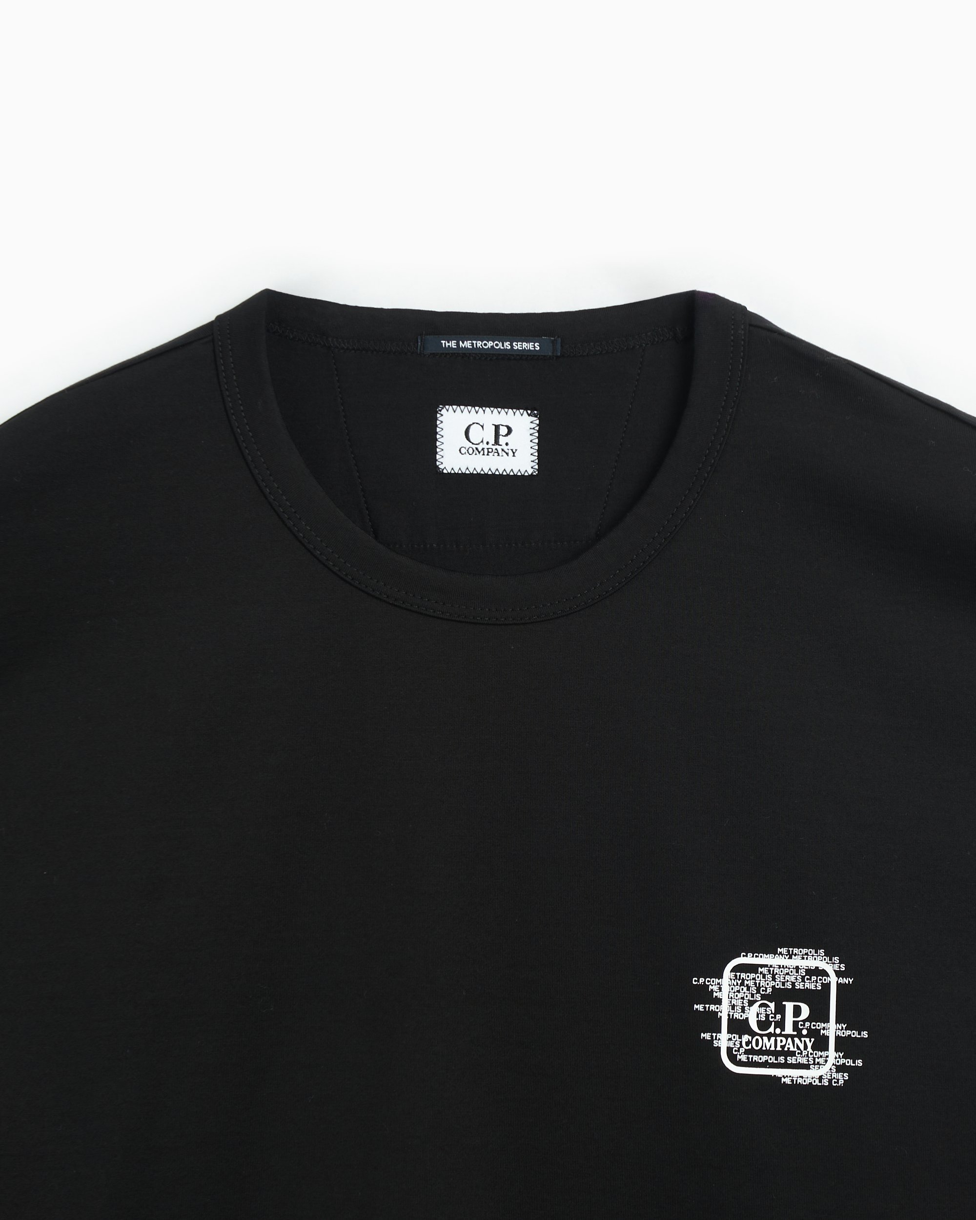 CP Company Men's T-Shirt Black 17CLTS050A006370W-999 CP Company Men's T-Shirt Black 17CLTS050A006370W-999