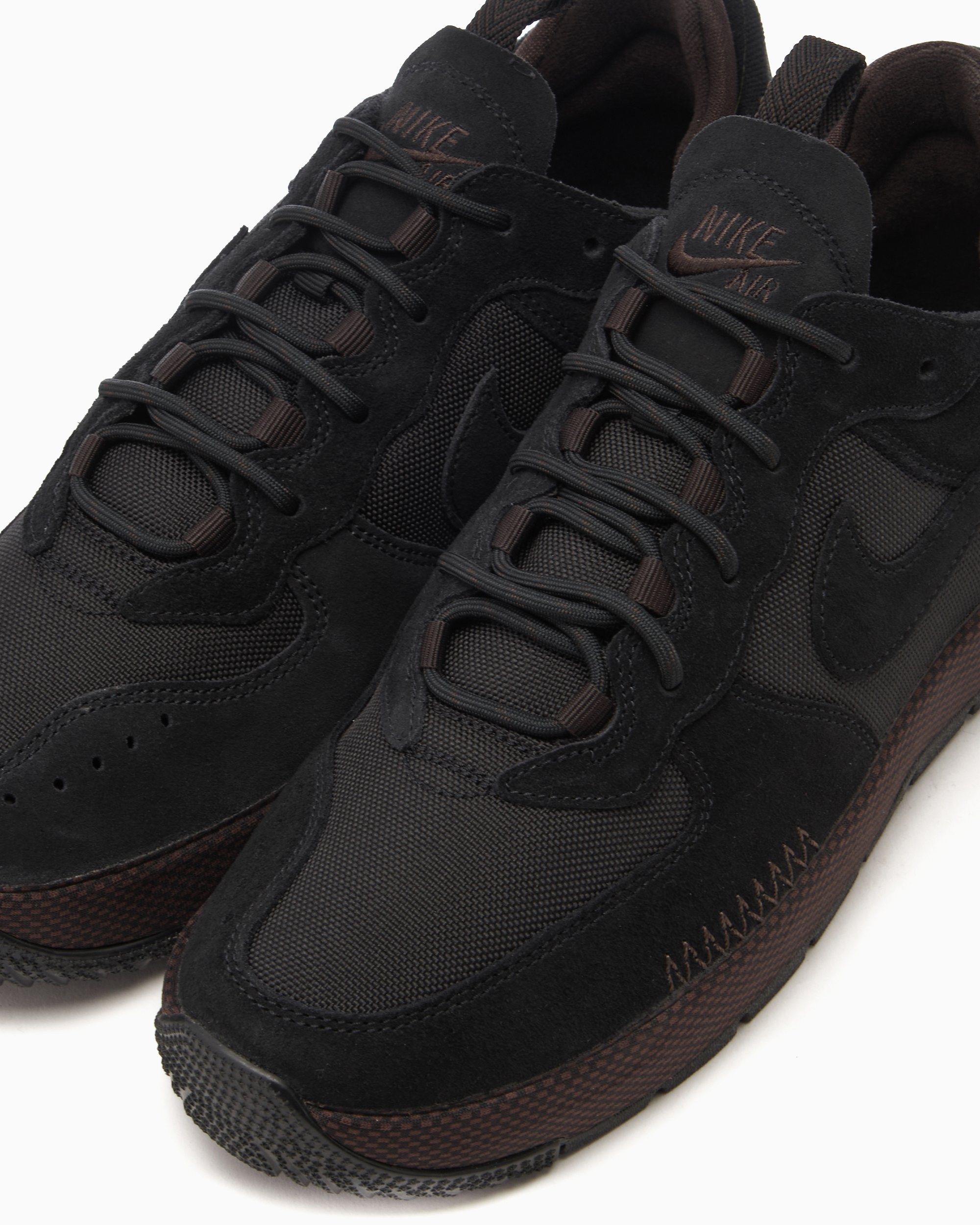 Nike Women s Air Force 1 Wild Black Velvet Brown Negro FB2348 001 FOOTDISTRICT