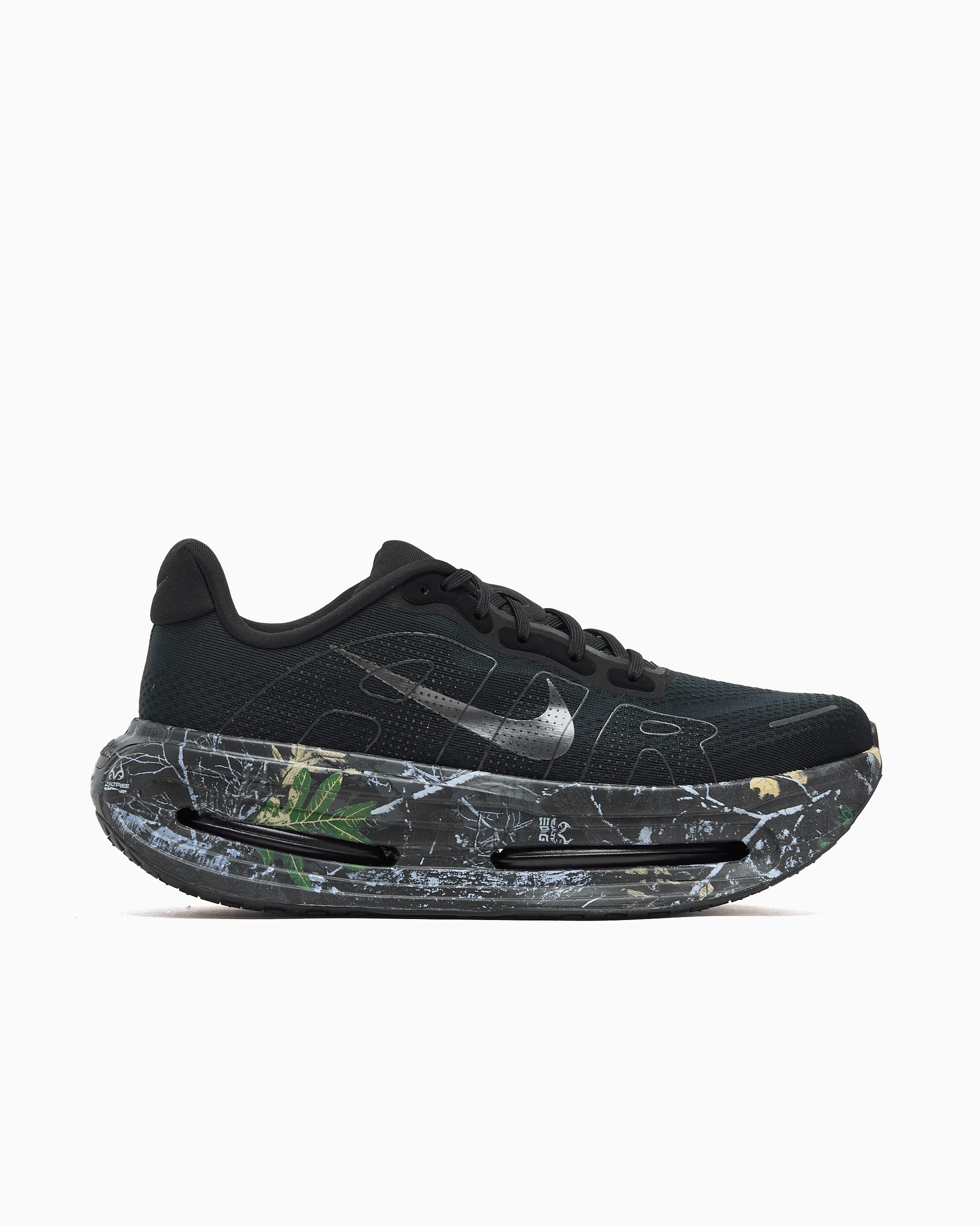 nike running shoes camo