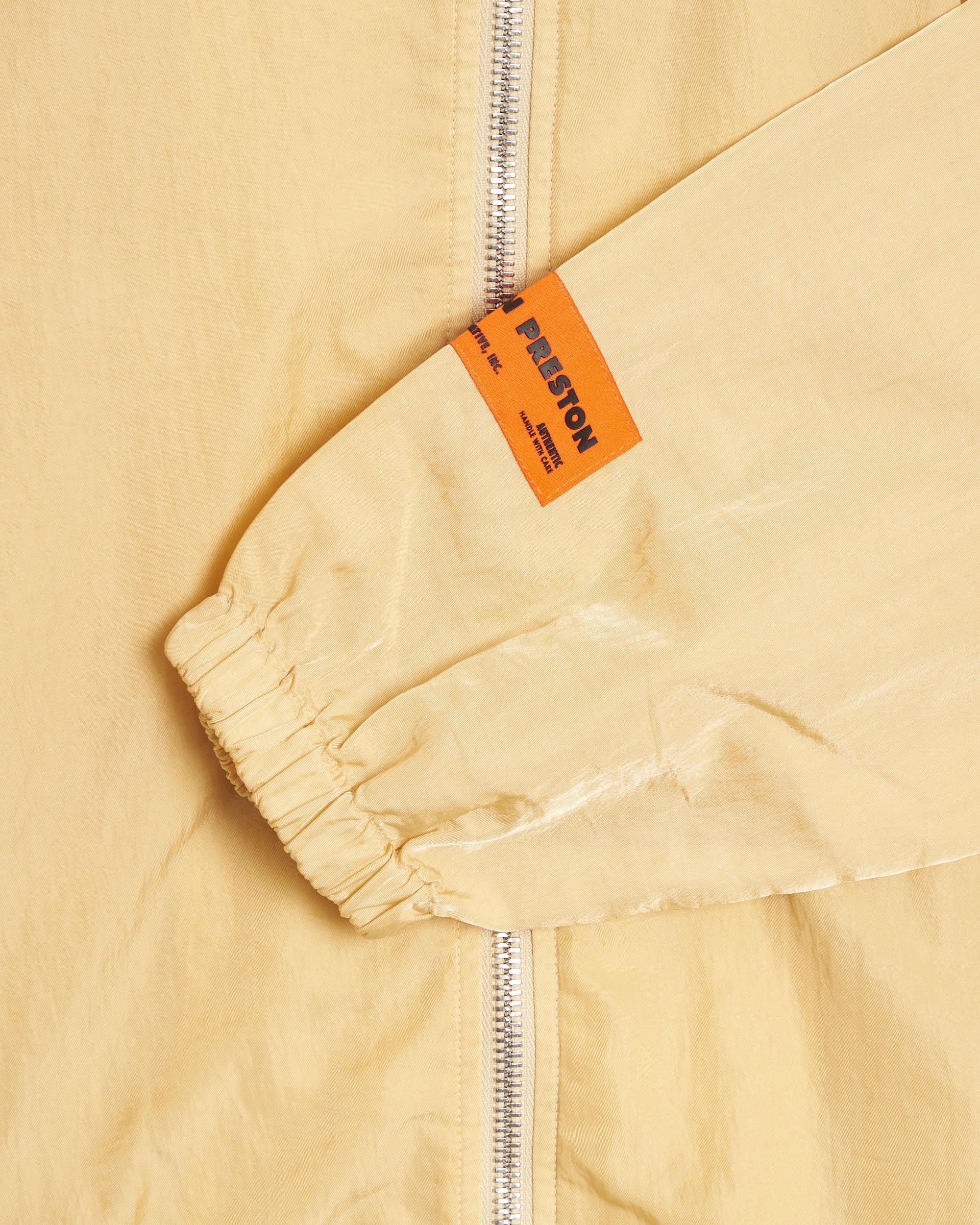Heron preston hotsell windbreaker