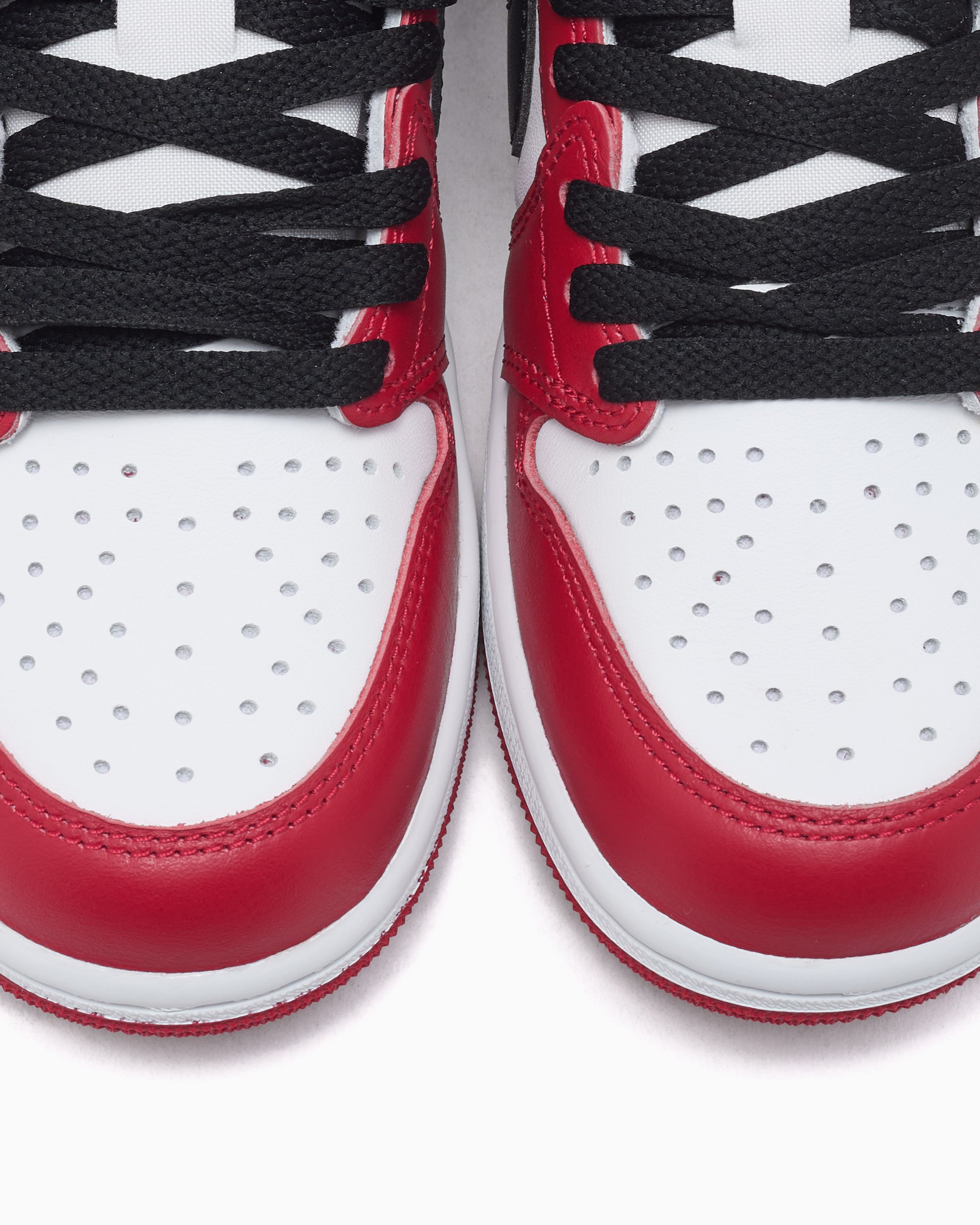 Air Jordan 1 Retro Low OG 