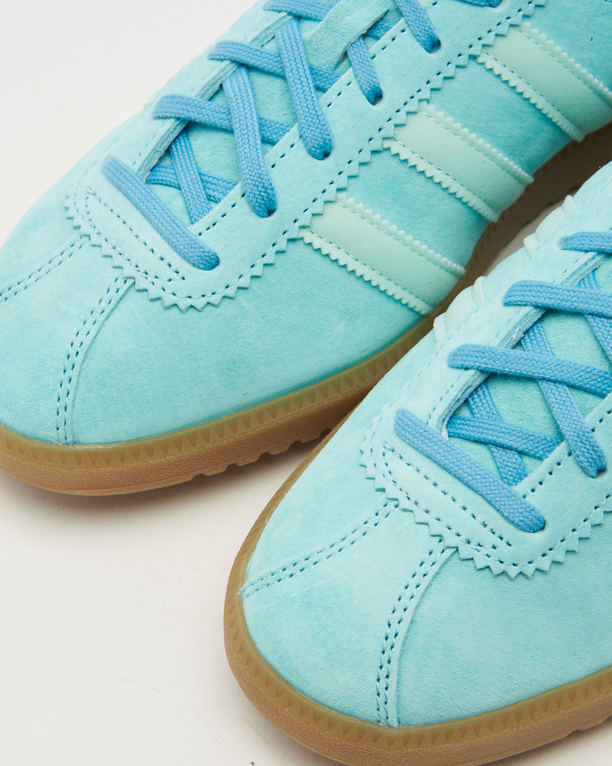 adidas Originals Bermuda Blau GY7387 FOOTDISTRICT