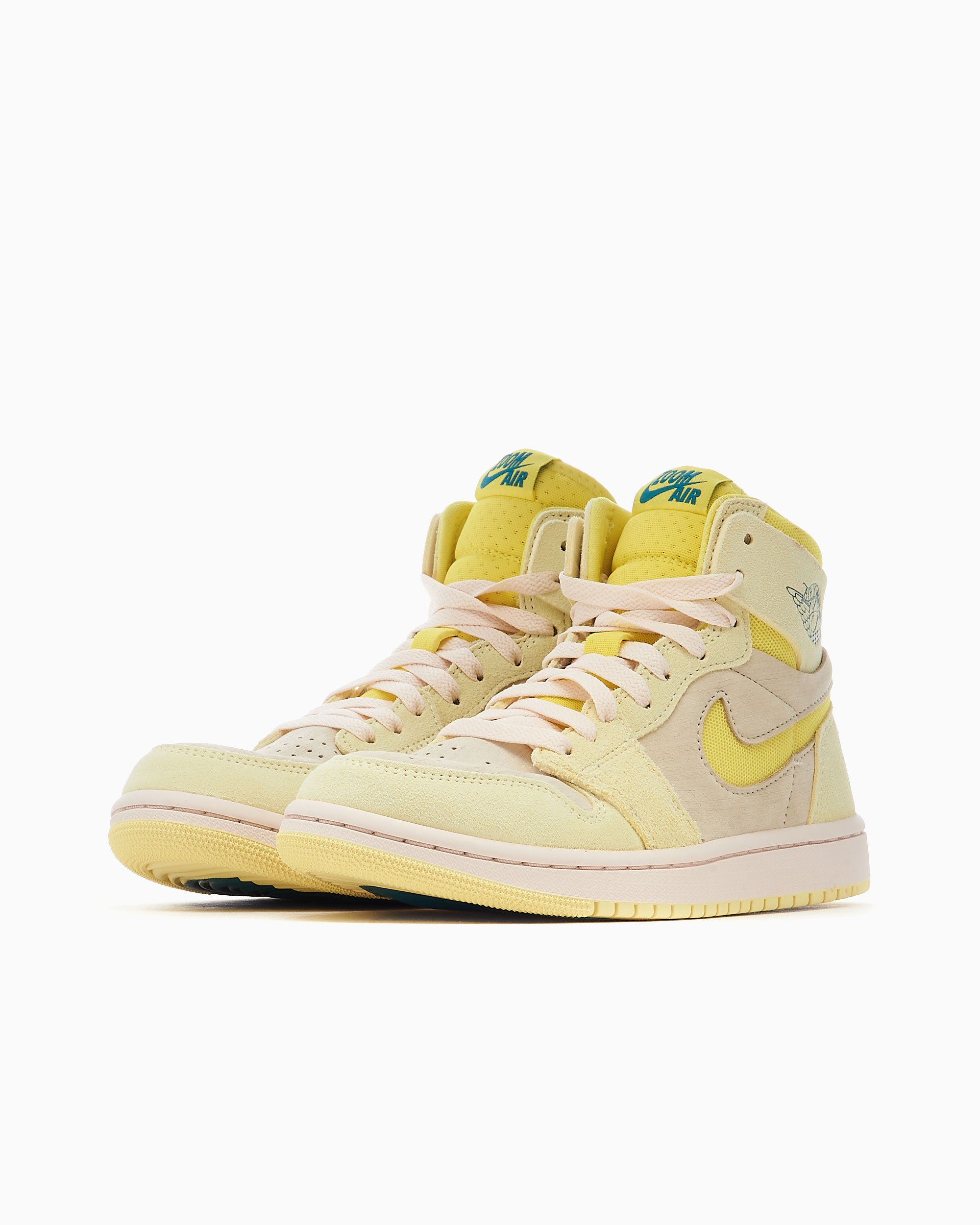 Air Jordan Women s 1 Zoom CMFT 2