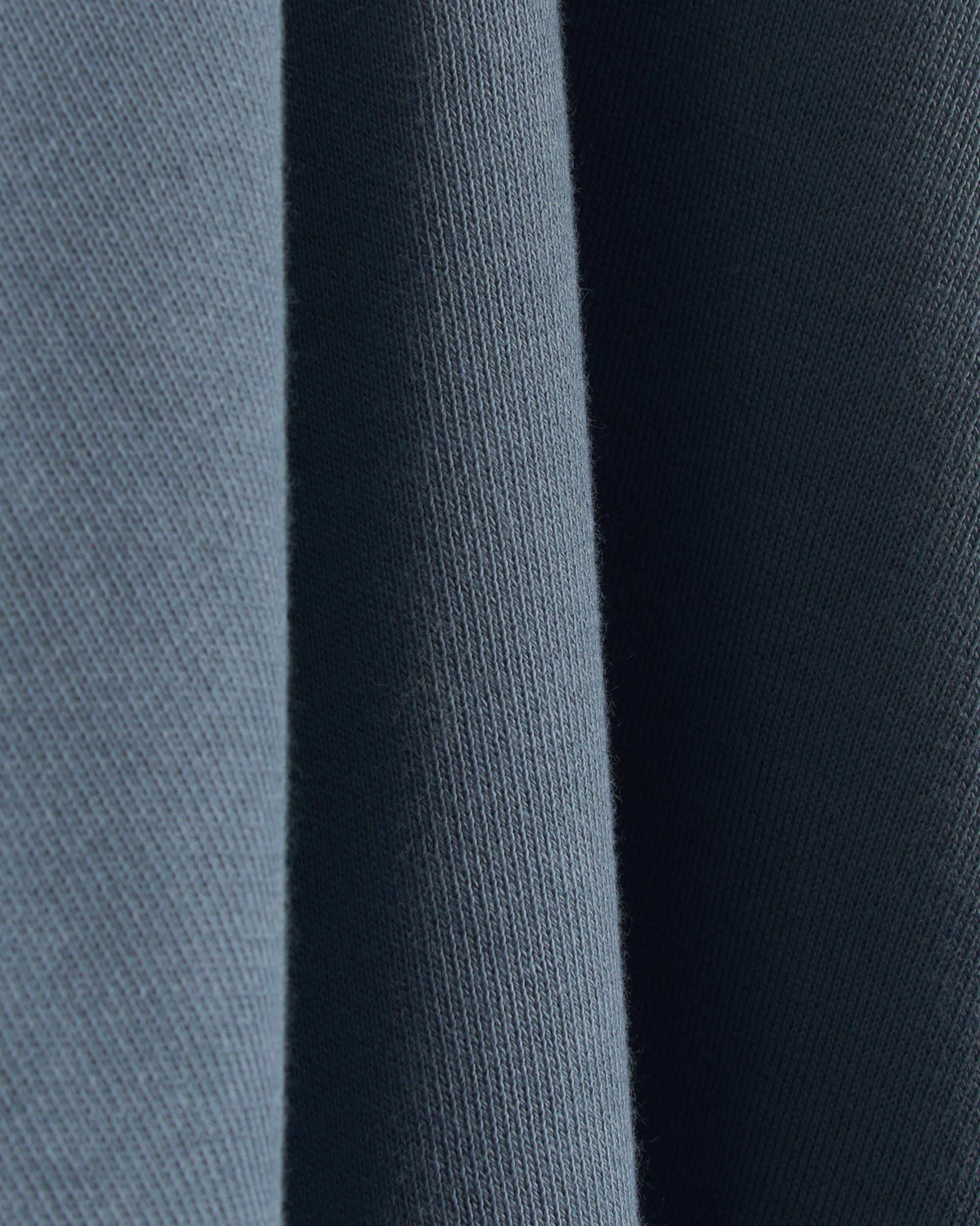 CP COMPANY｜SWEATSHIRTS ((17CMSS071A 002246G 888)) CP COMPANY Zipped Hooded Sweatshirt - Navy | VAO Concept Store