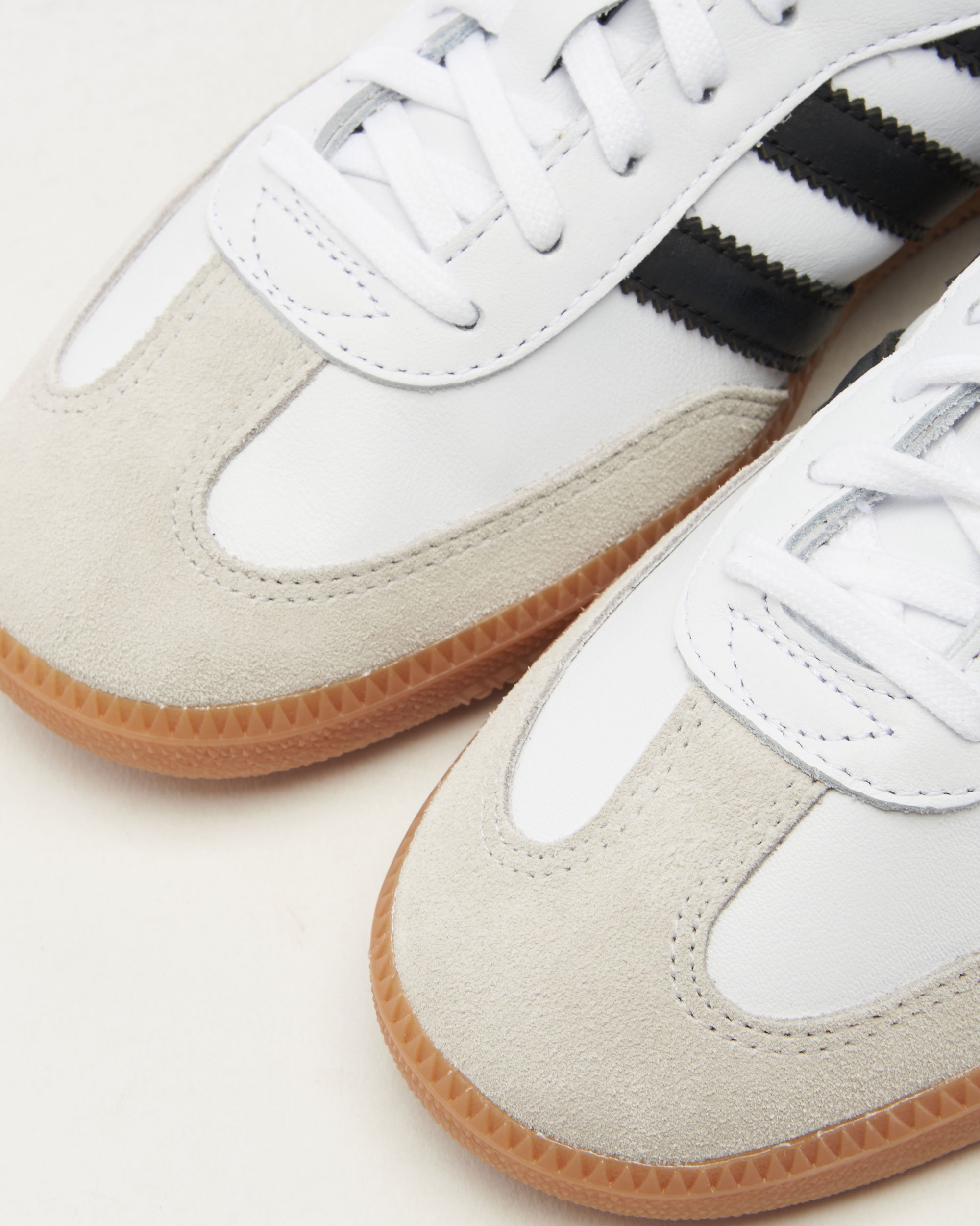 adidas Originals Samba Decon White IF0642| Buy Online at FOOTDISTRICT