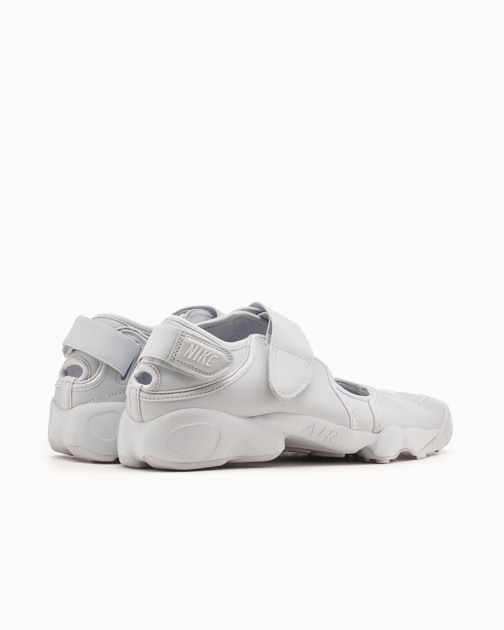 Nike Women s Air Rift White HM5737 001 FOOTDISTRICT