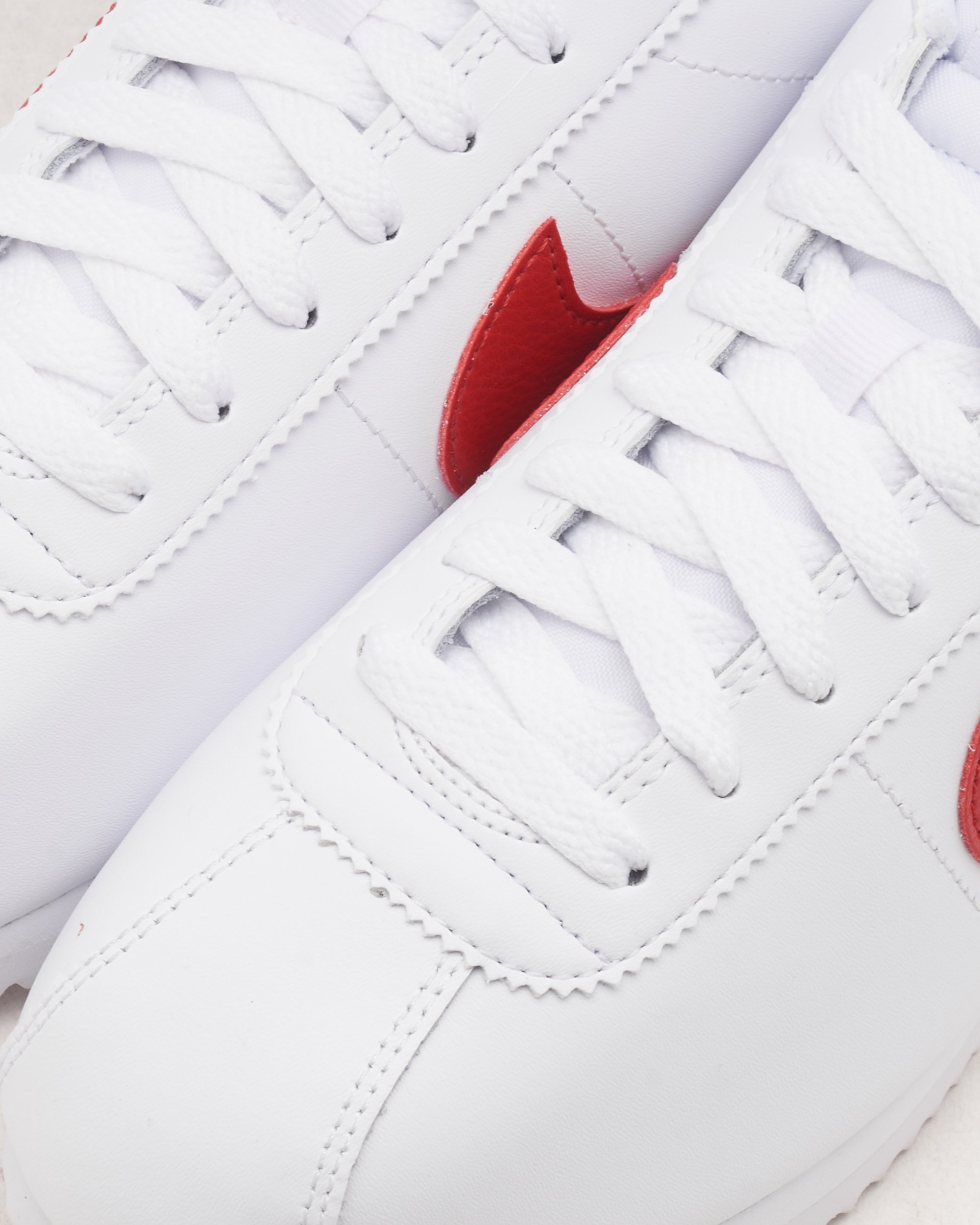 Nike Cortez Leather White DM4044-108 | FOOTDISTRICT